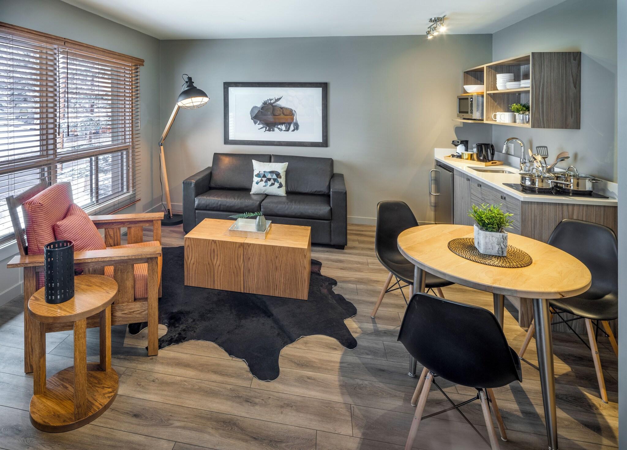 Studio with Kitchenette