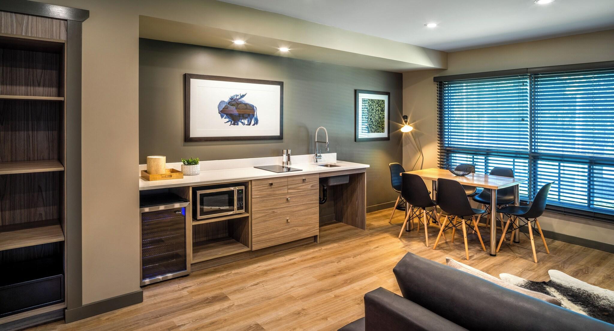 Studio with Kitchenette