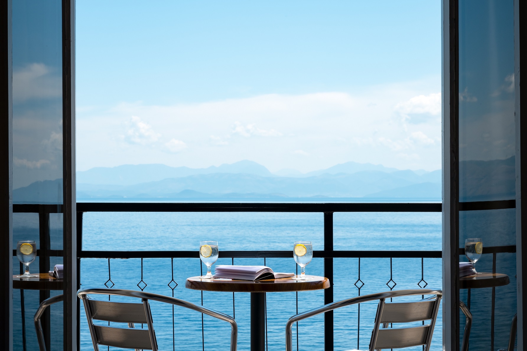 Double or Twin Sea View