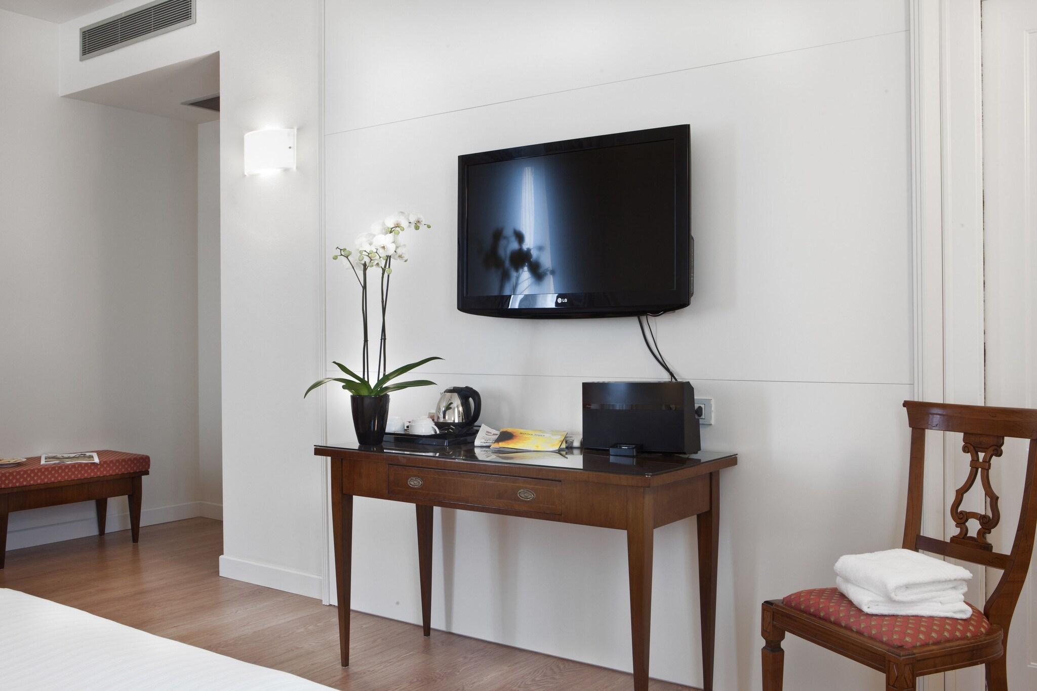 Double Single Executive