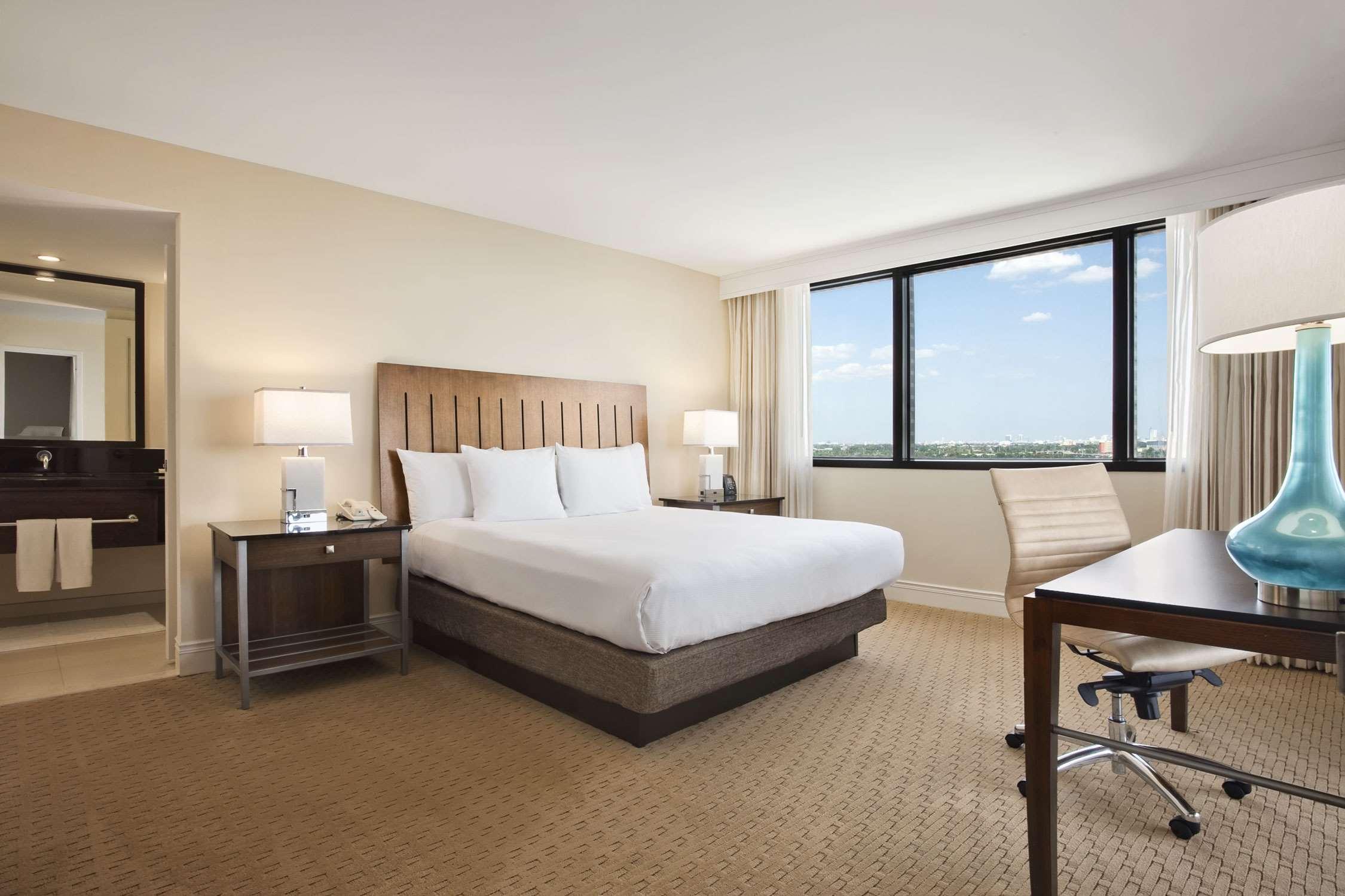 Suite King Bed Non Smoking