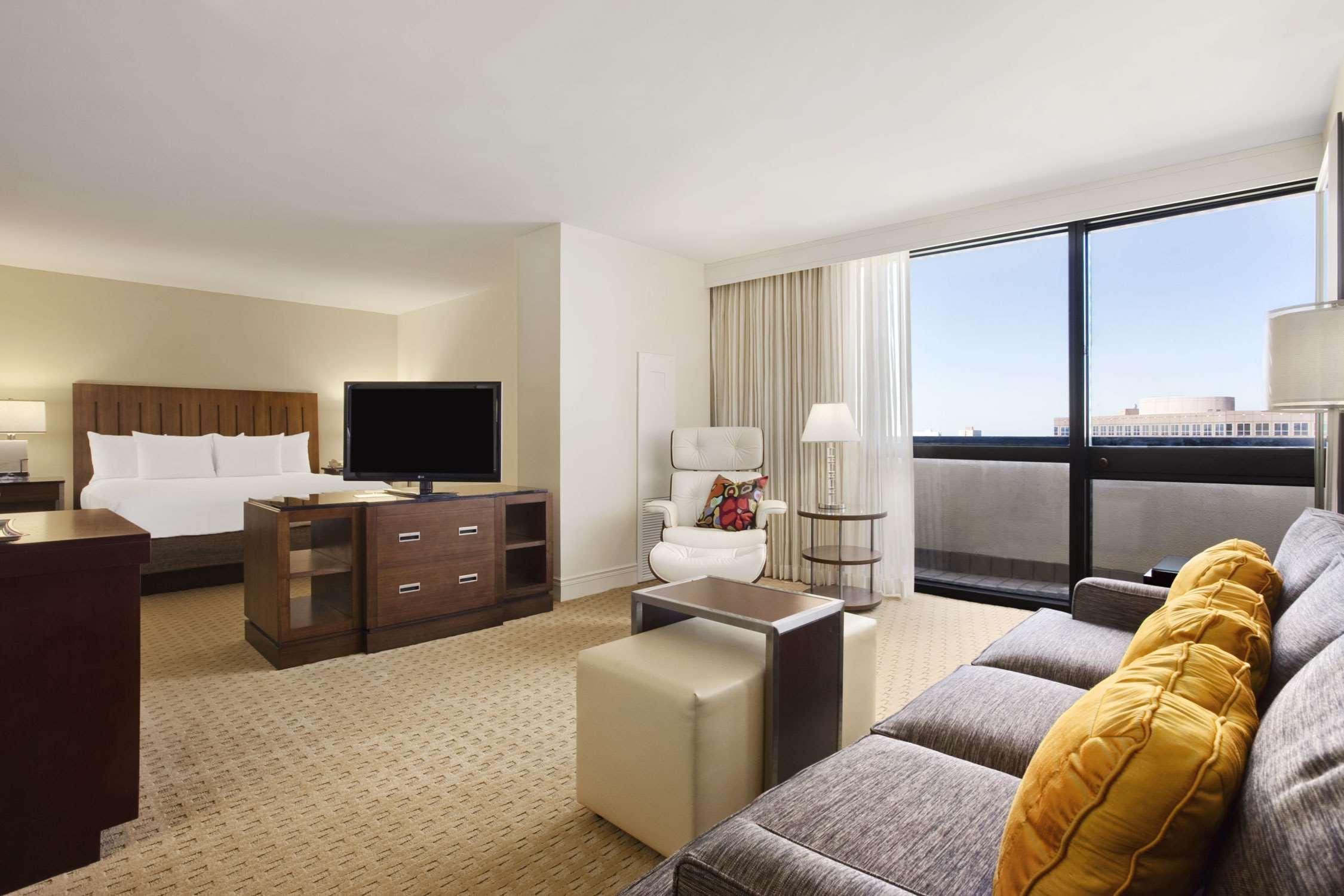 Junior Suite King Size Bed