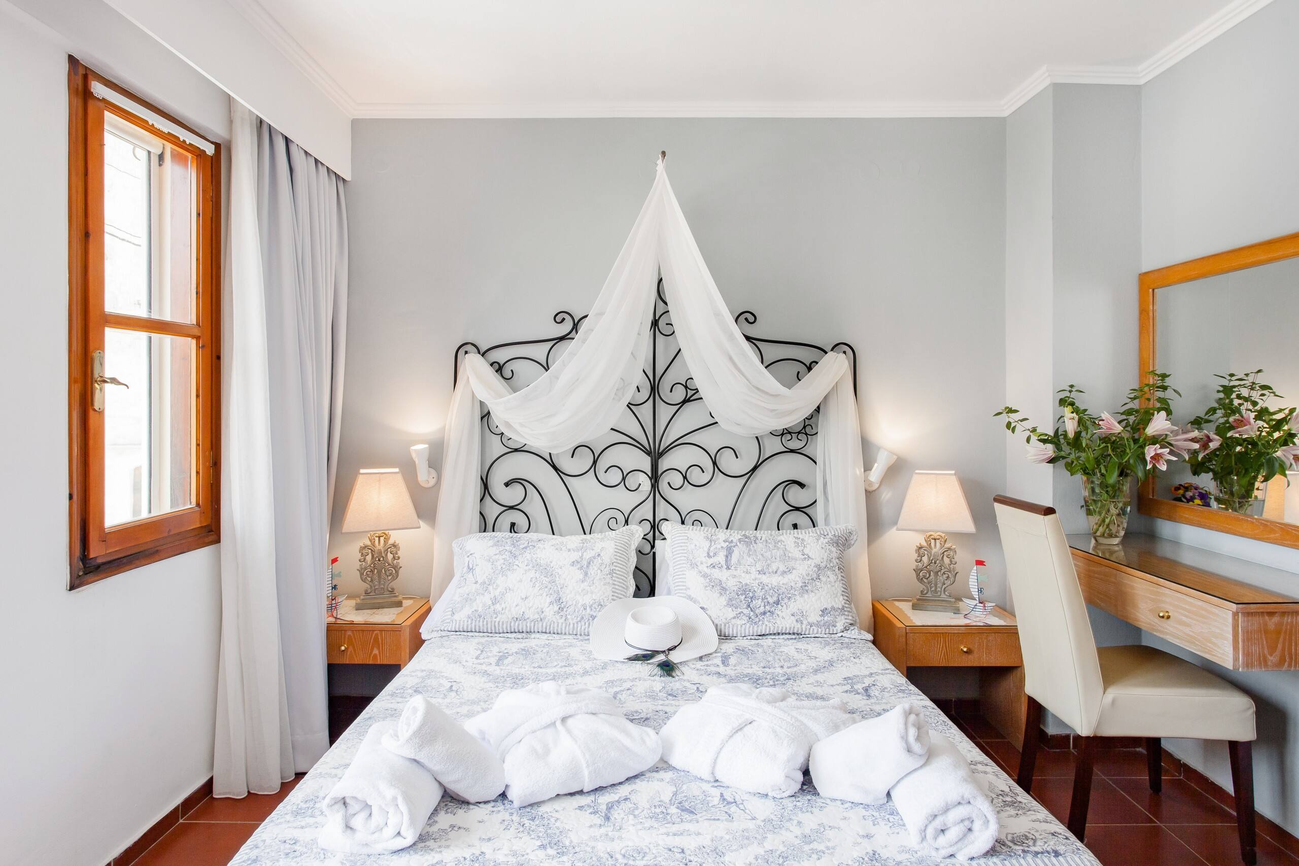 Apartment Two Bedrooms One Bathroom