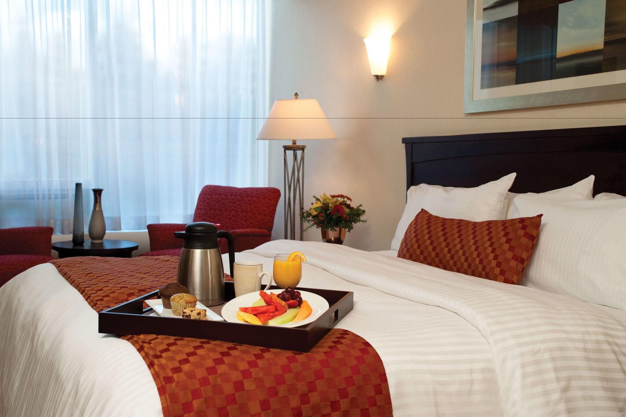 Double King Bed with Jacuzzi