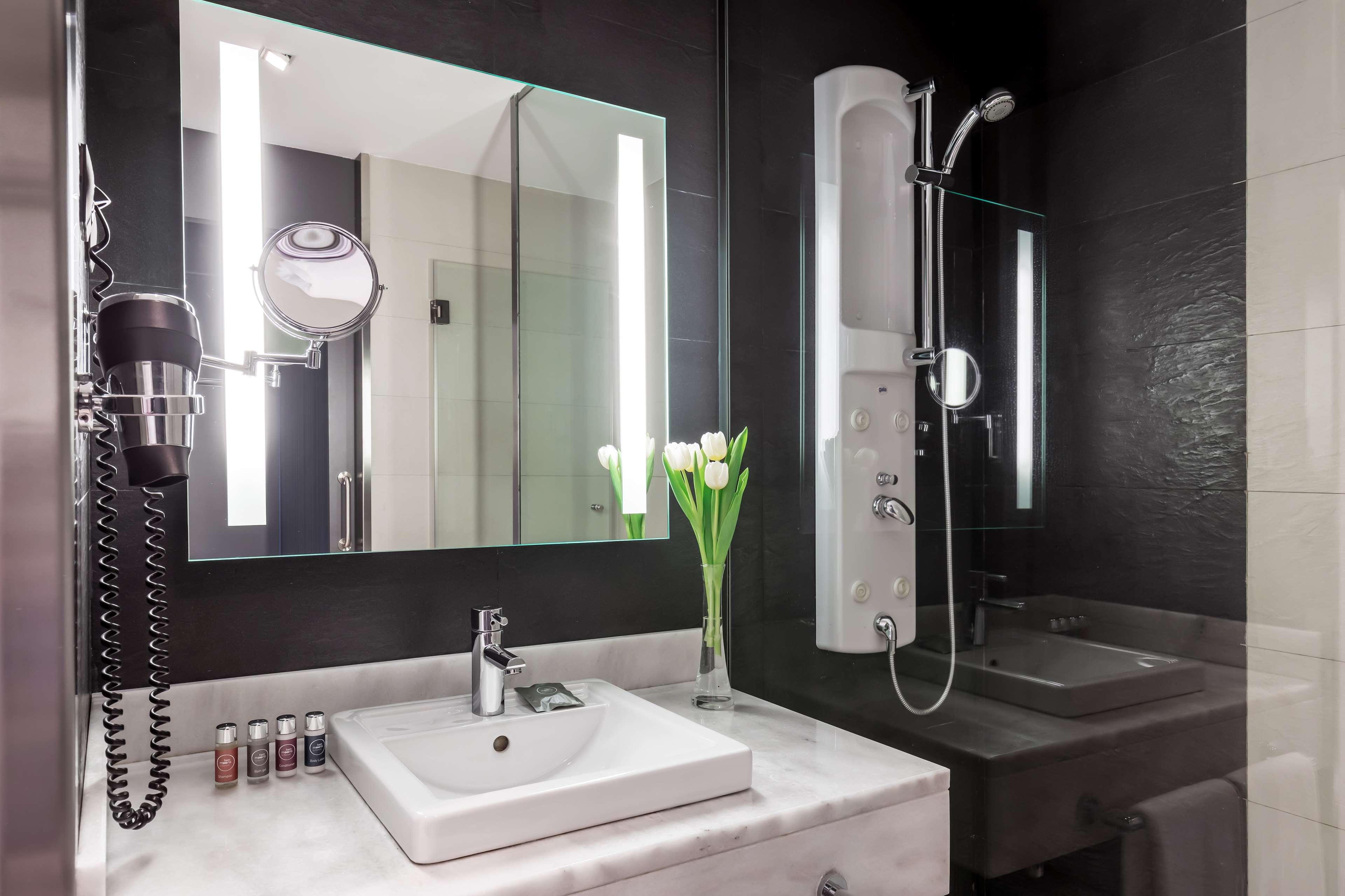 Family Room Superior