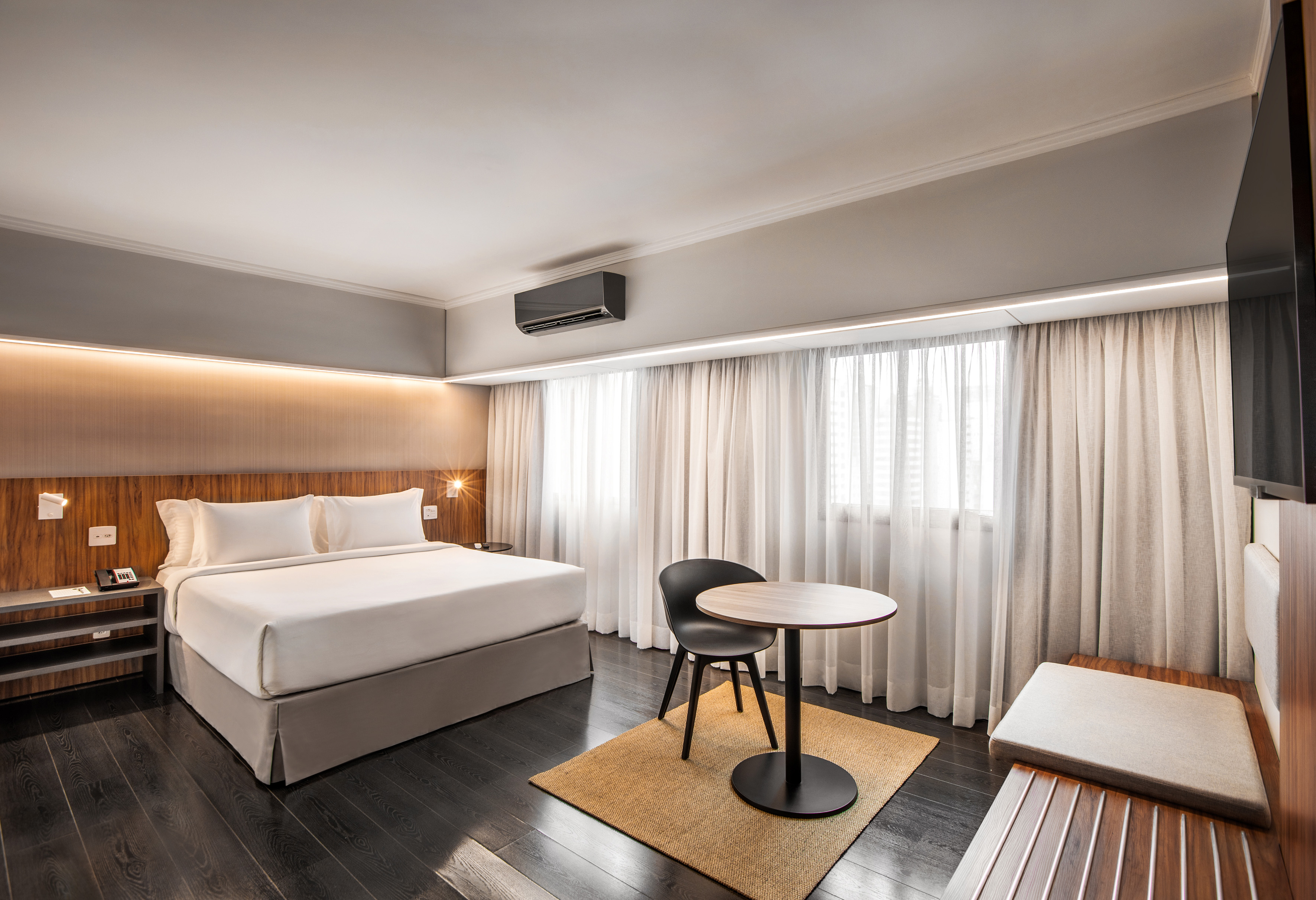 Room City View Queen Bed