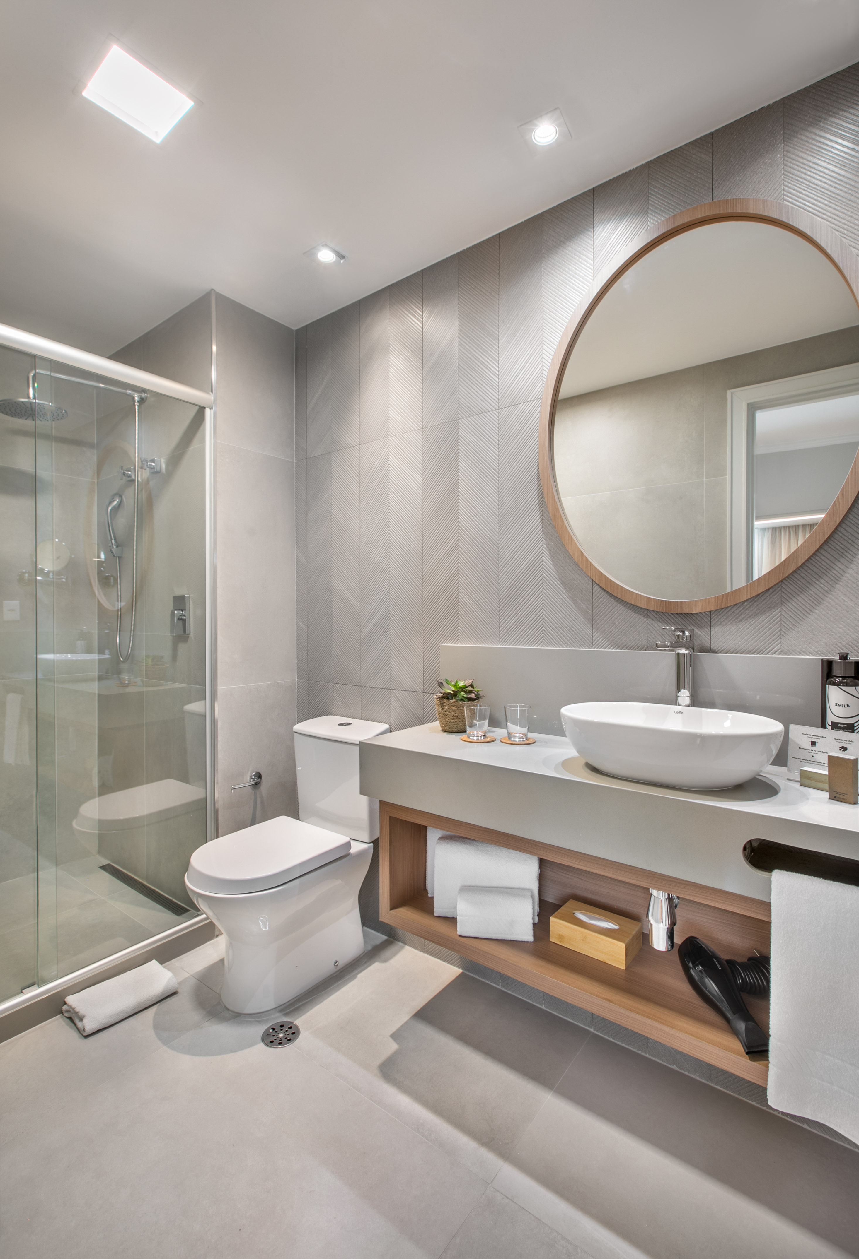 Double Premium Queen Bed