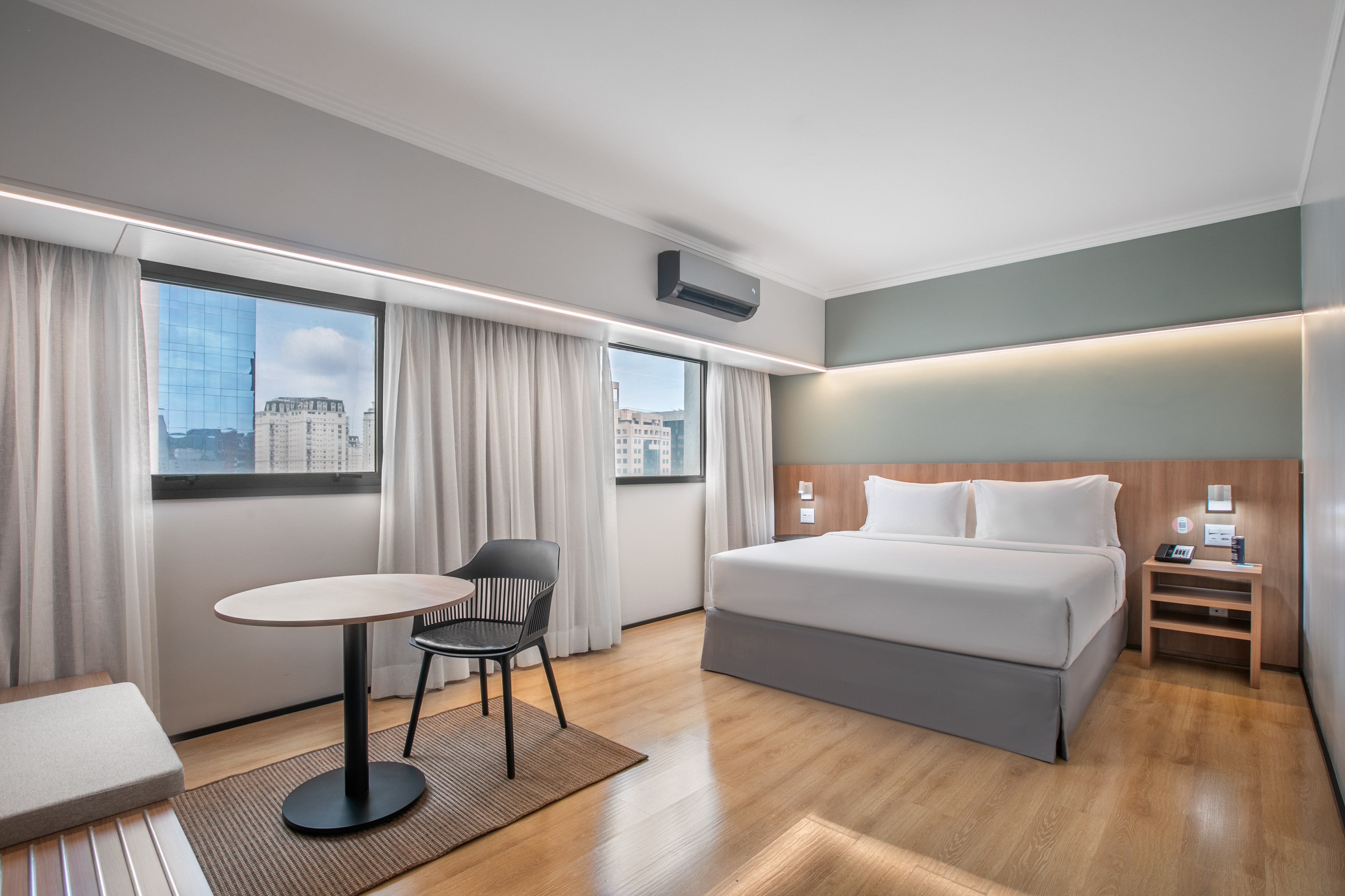 Double Premium Queen Bed