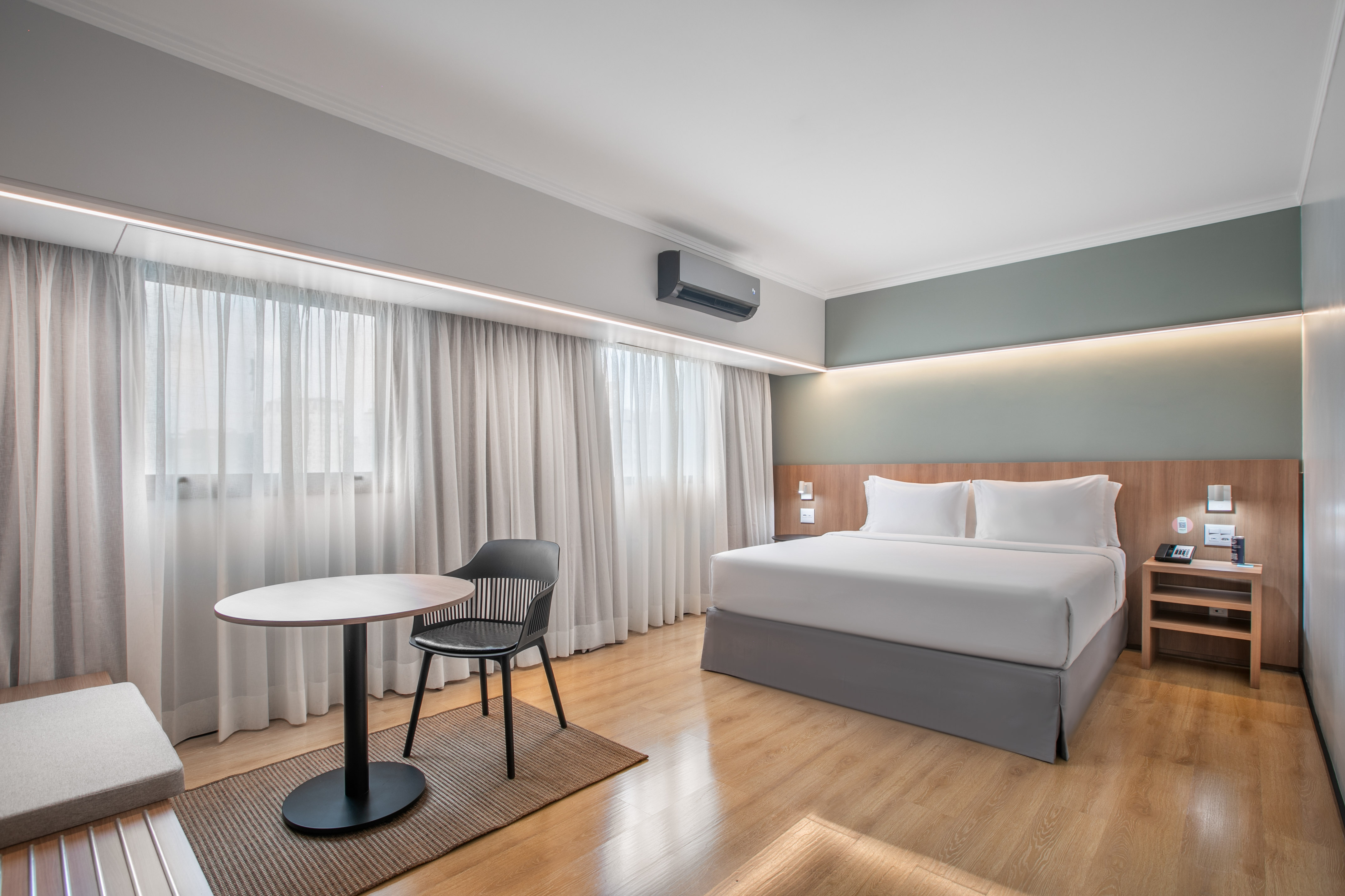 Double Premium Queen Bed