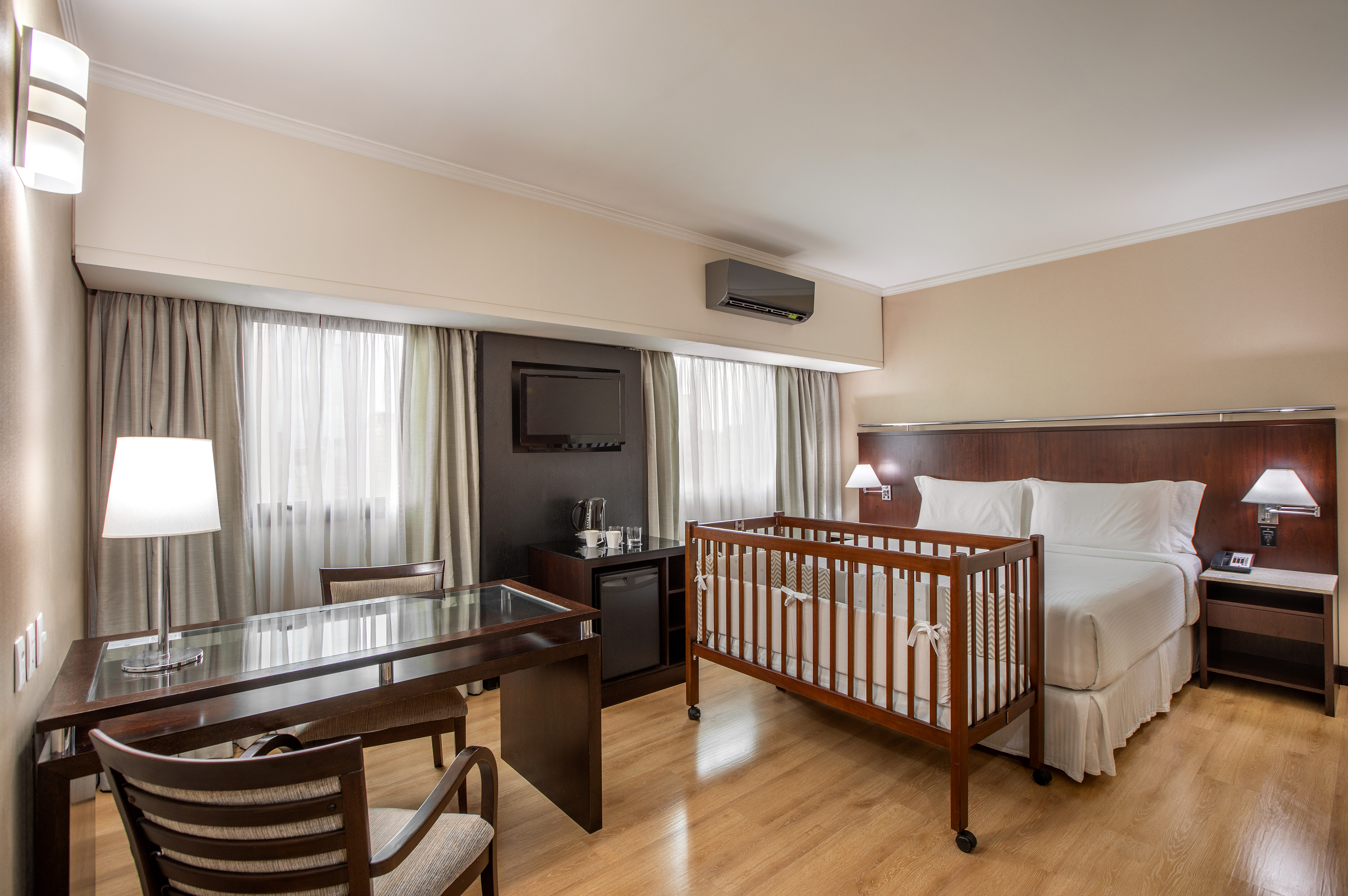 Double Queen Size Bed