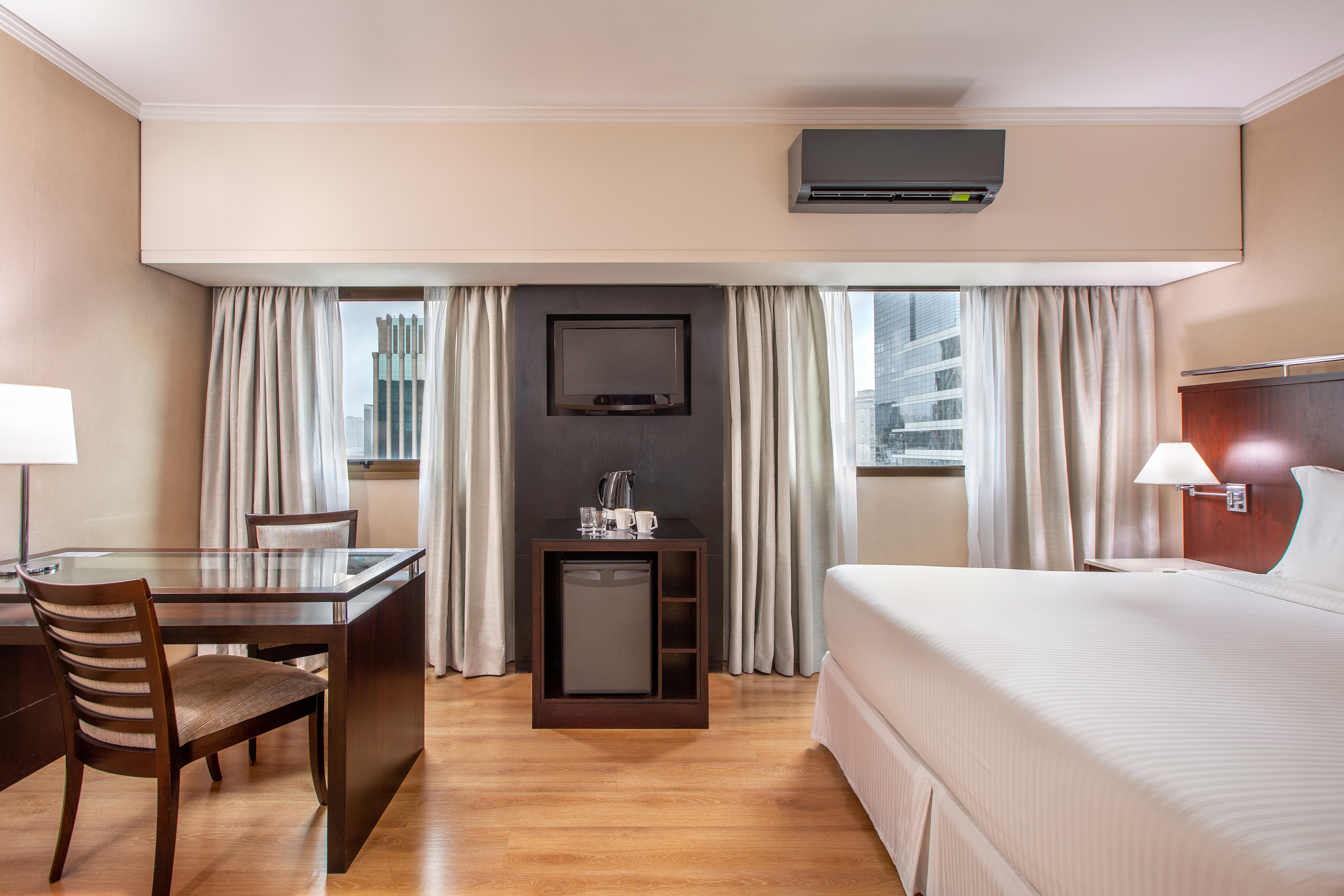 Double Queen Size Bed