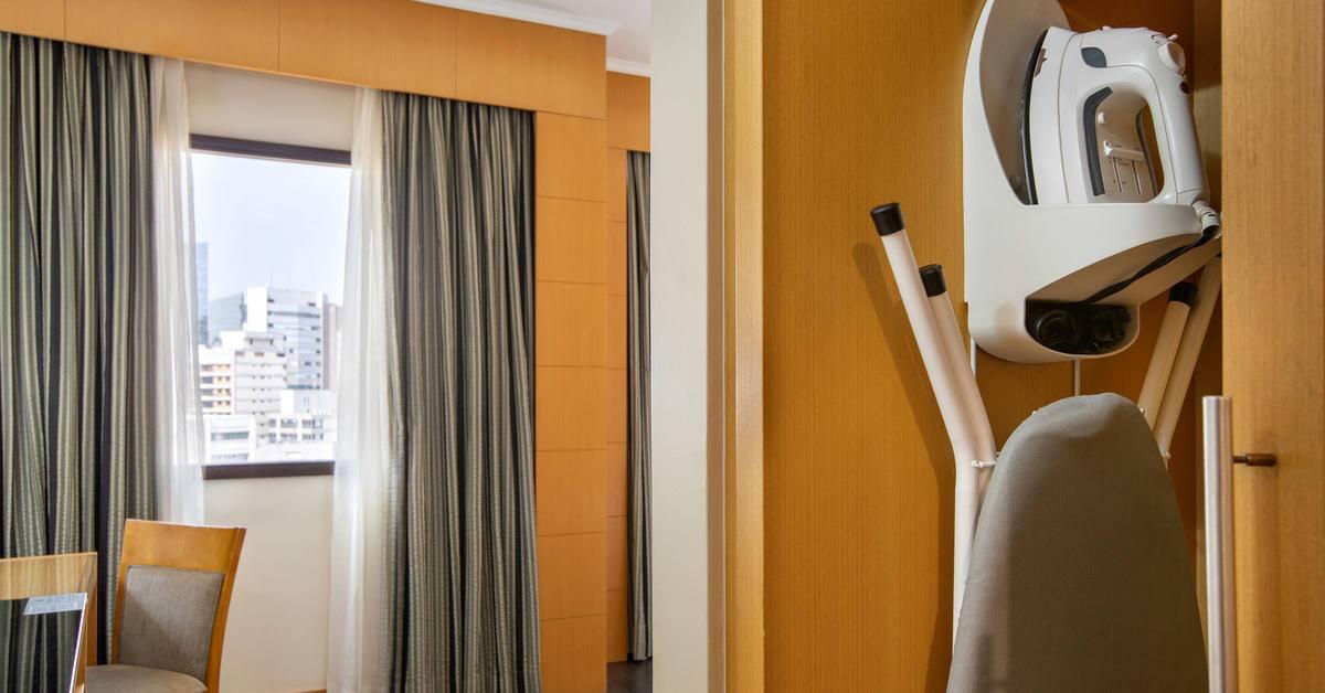 Double Queen Size Bed