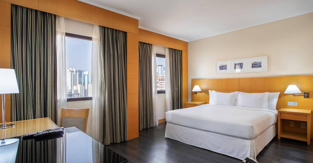 Double Queen Size Bed