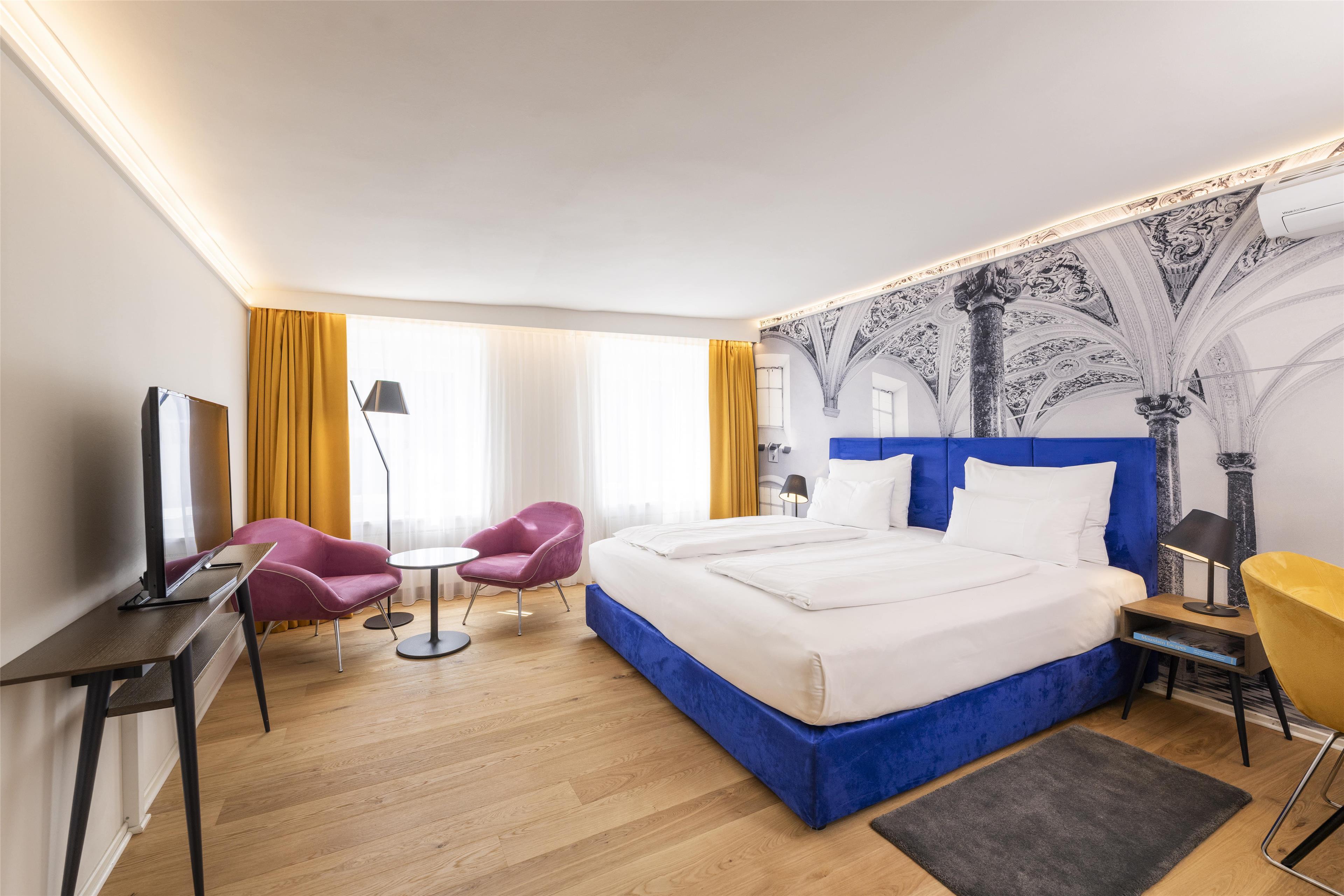 Junior Suite City View