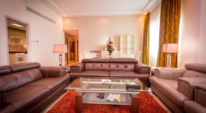 Double or Twin One Bedroom