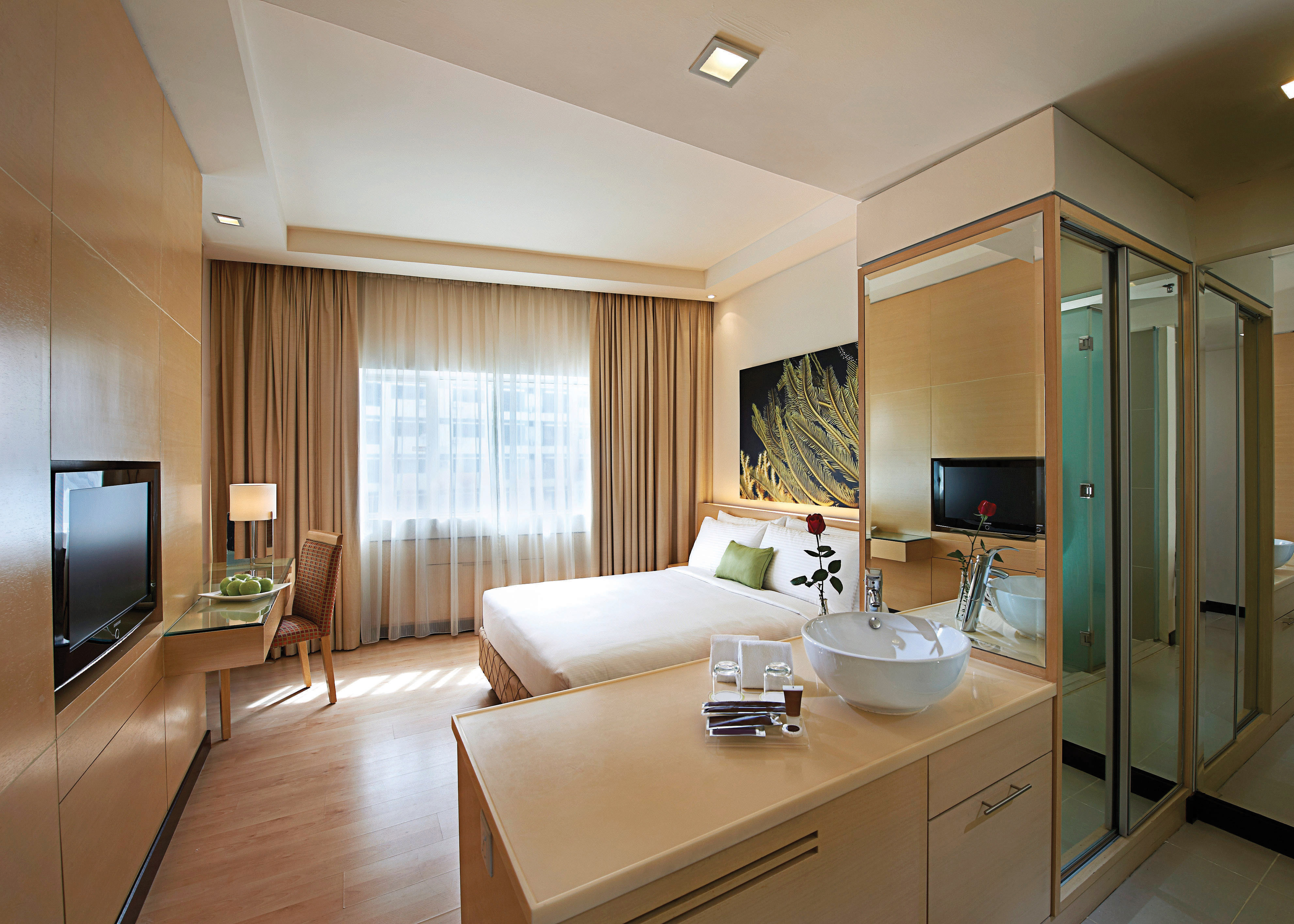 Double Superior Queen Bed