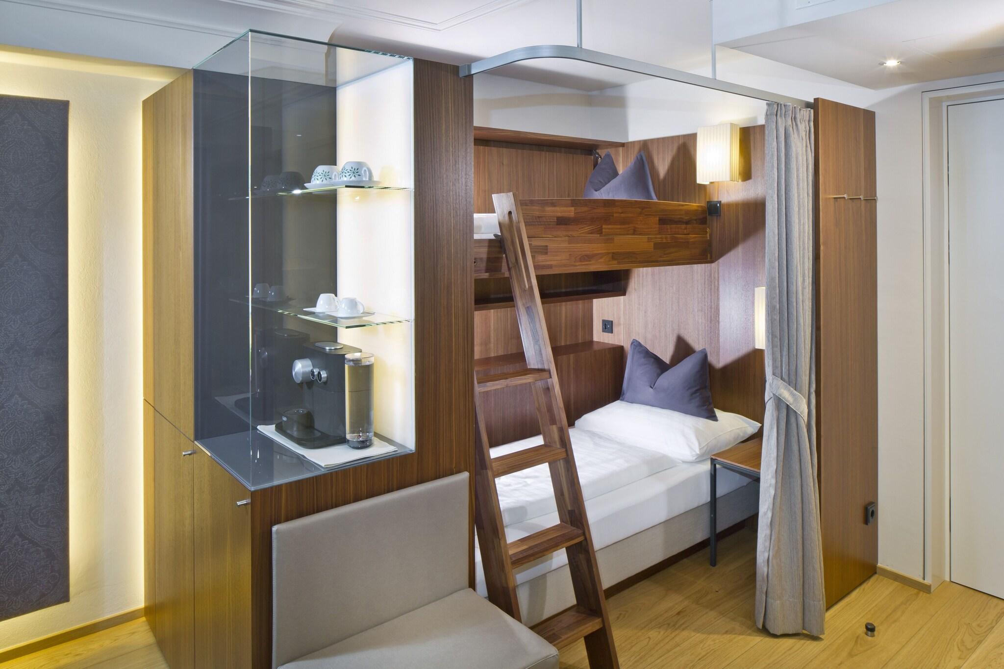 Double Superior King Bed