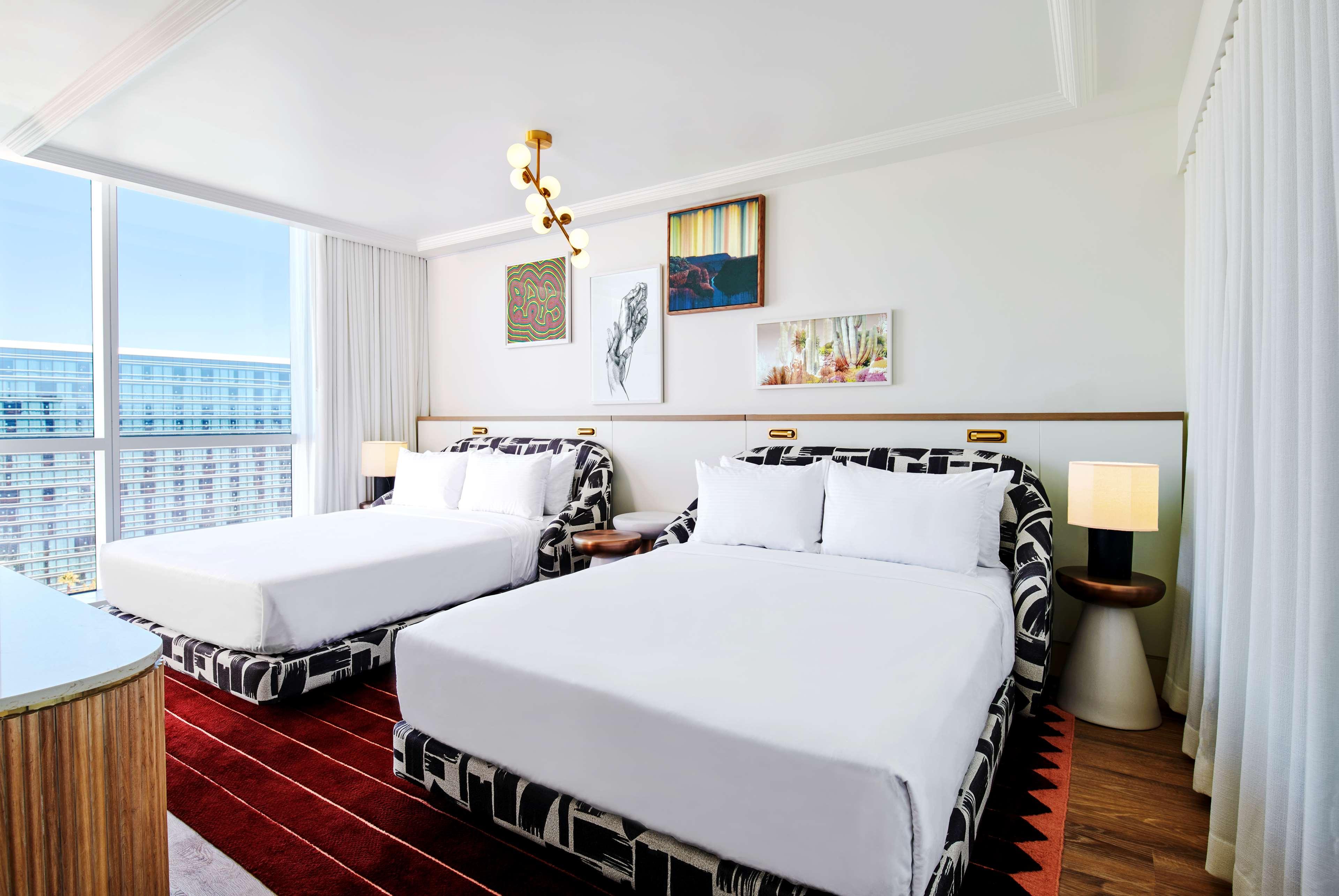 Suite Two Queen Beds