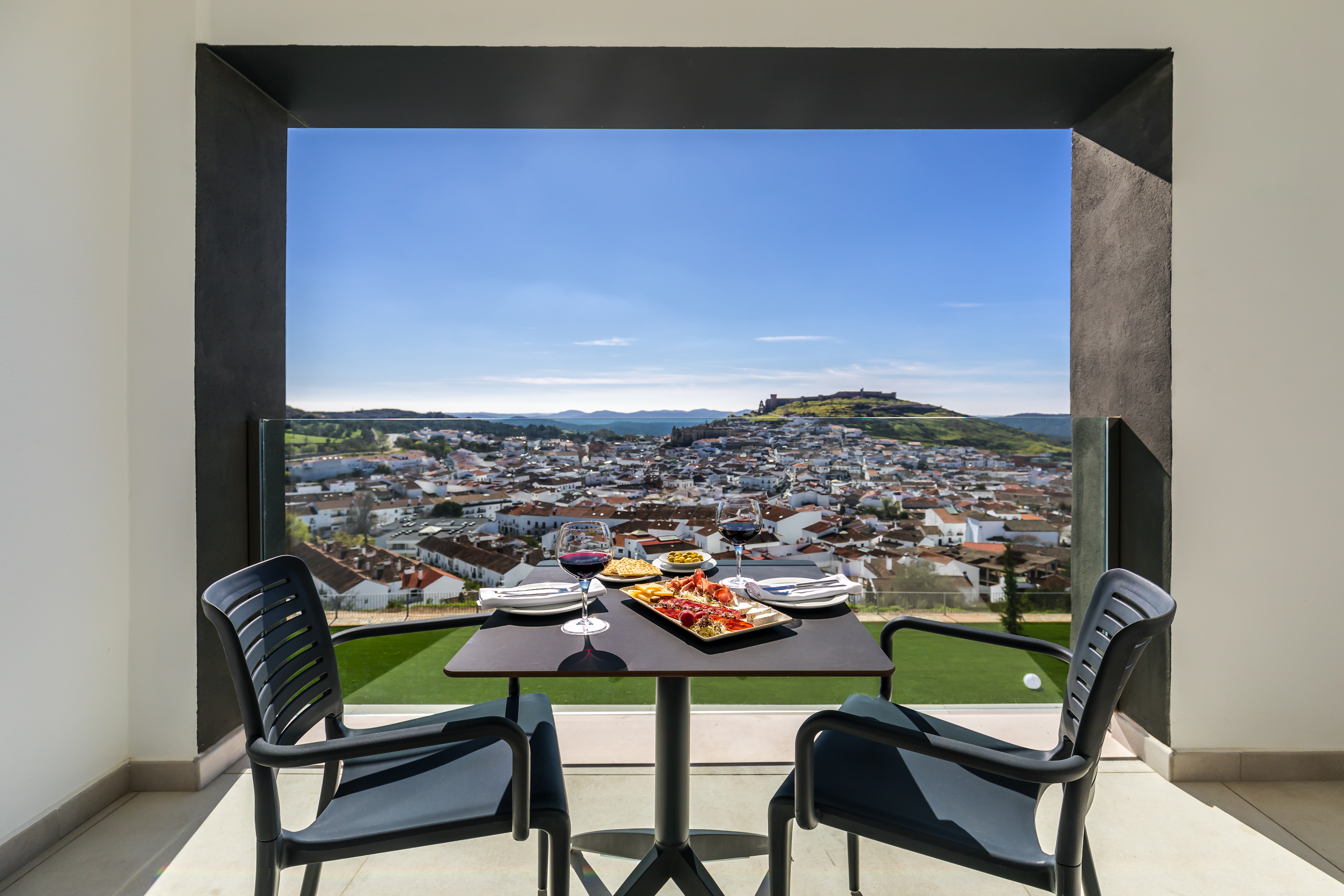 Double or Twin Deluxe with Views