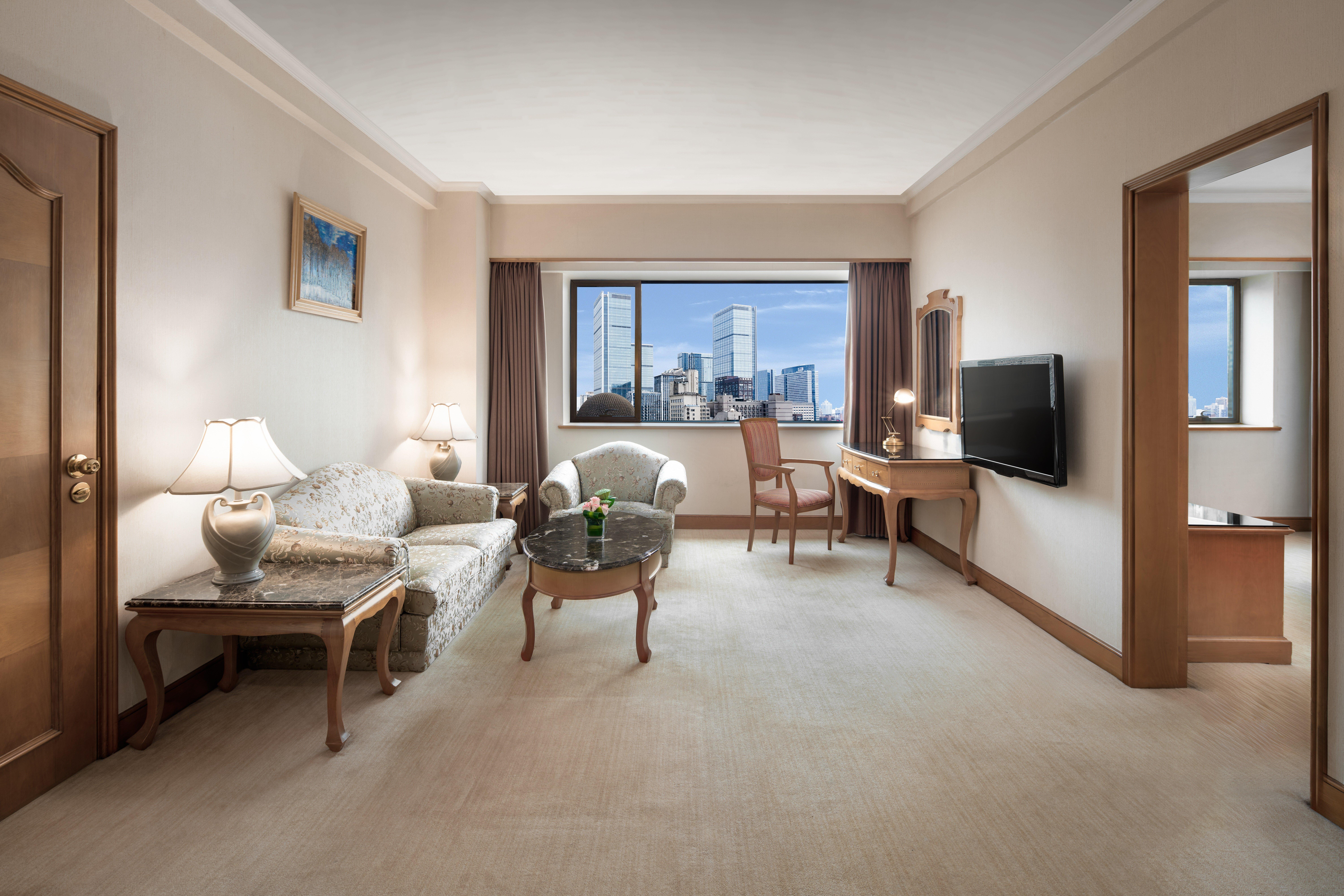 Suite King Bed One Bedroom 