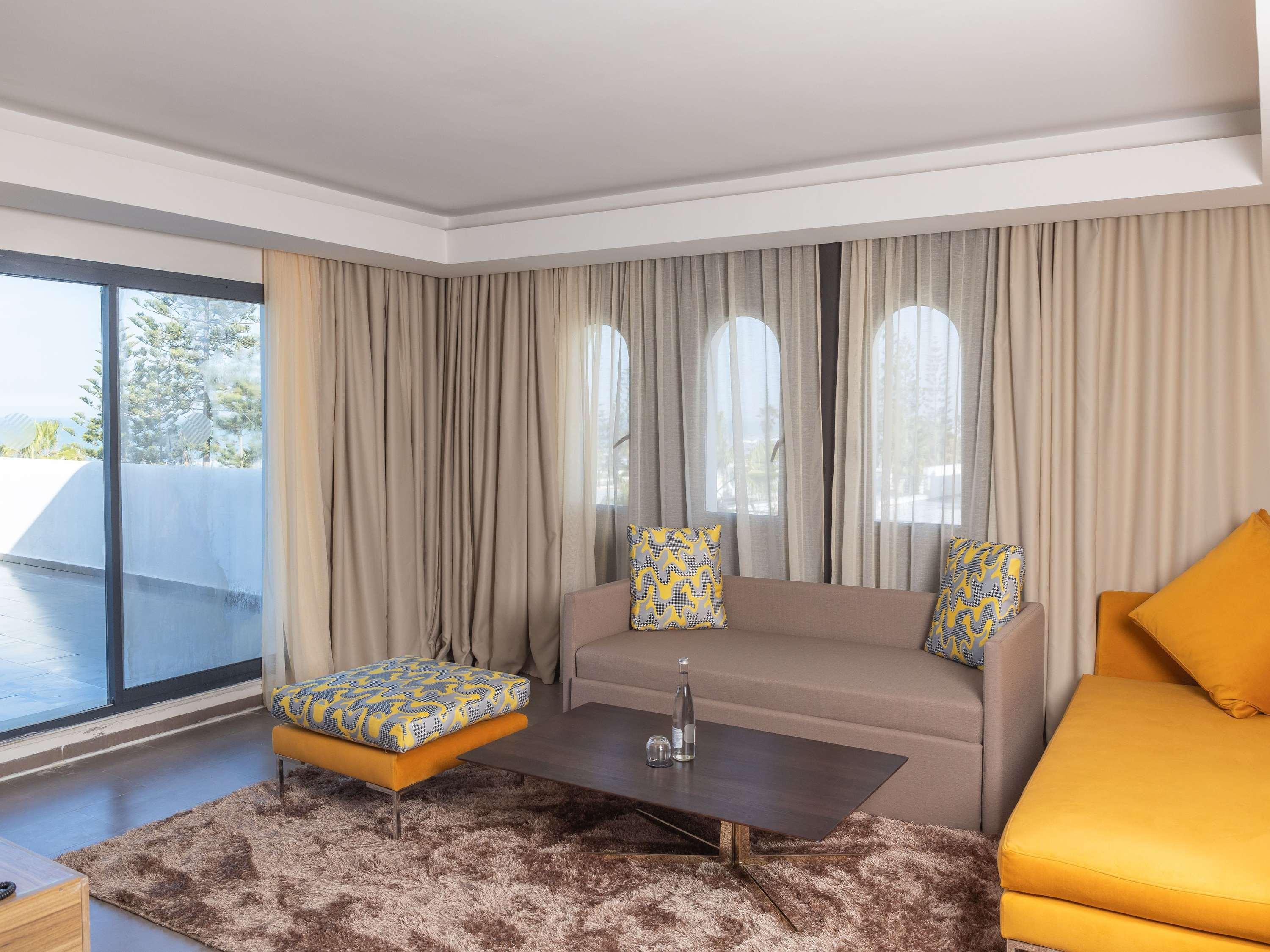 Suite Ocean View King Bed