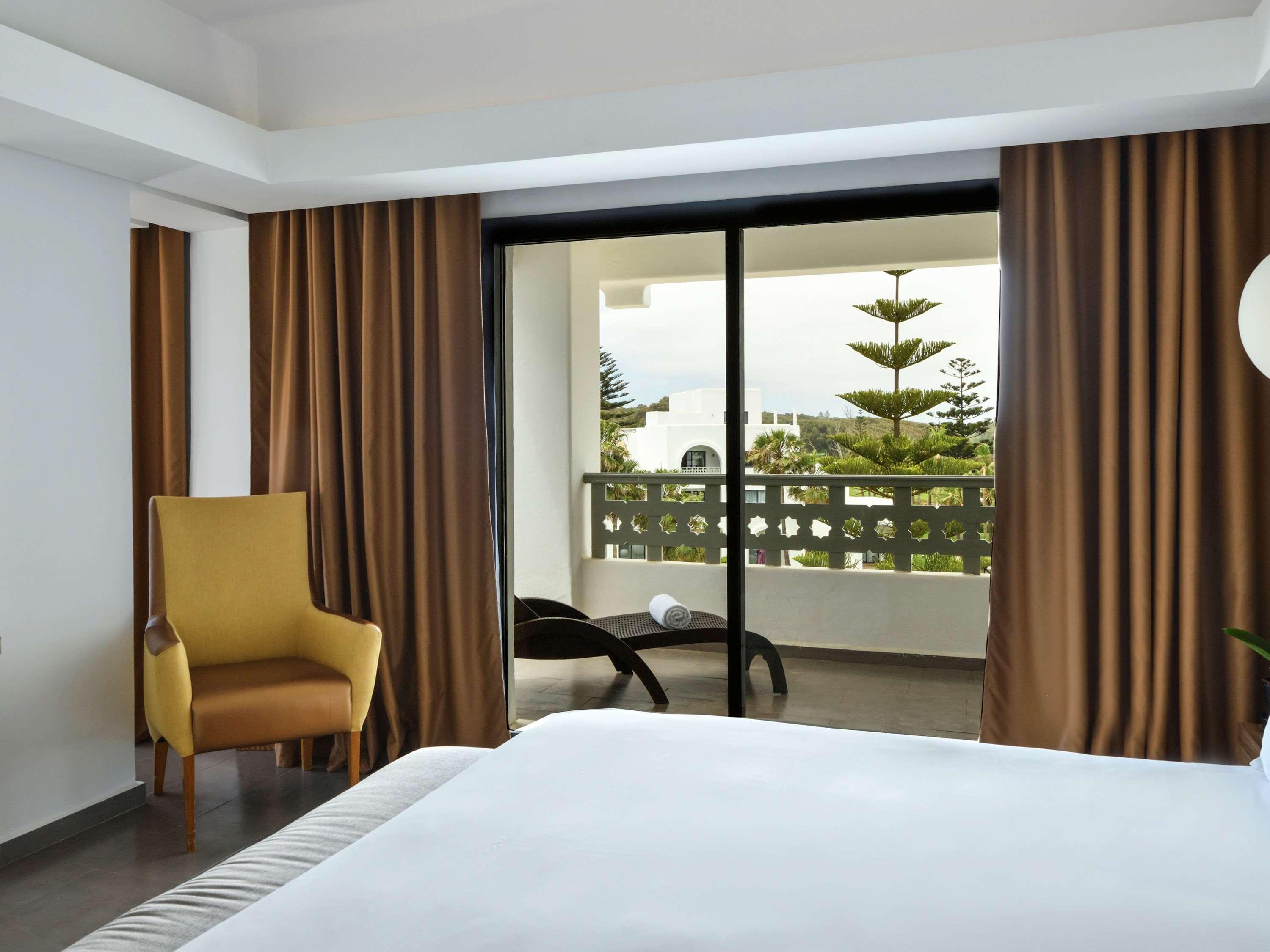 Junior Suite King Size Bed