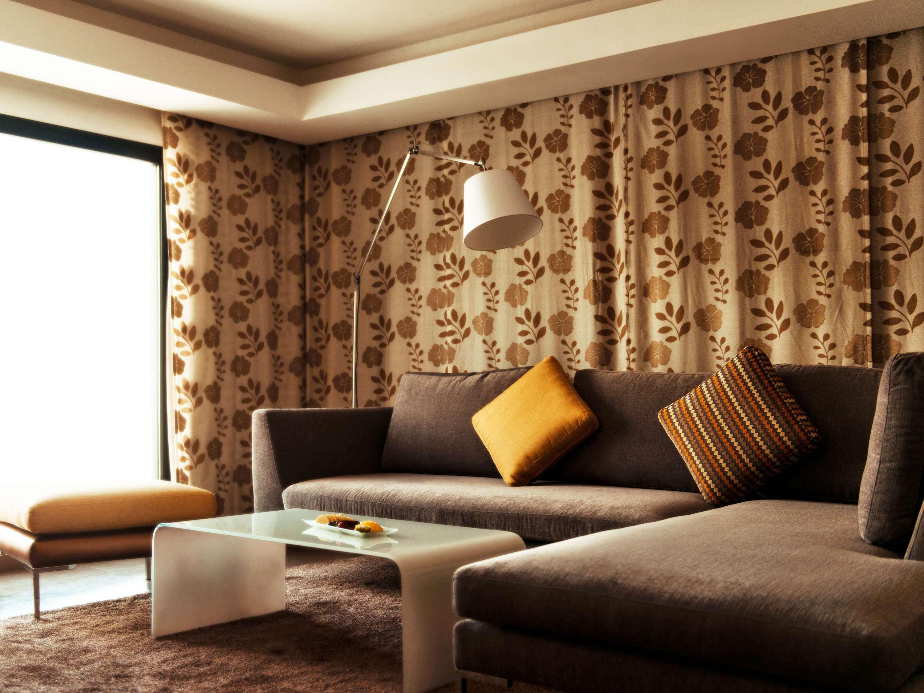 Suite Ocean View King Bed