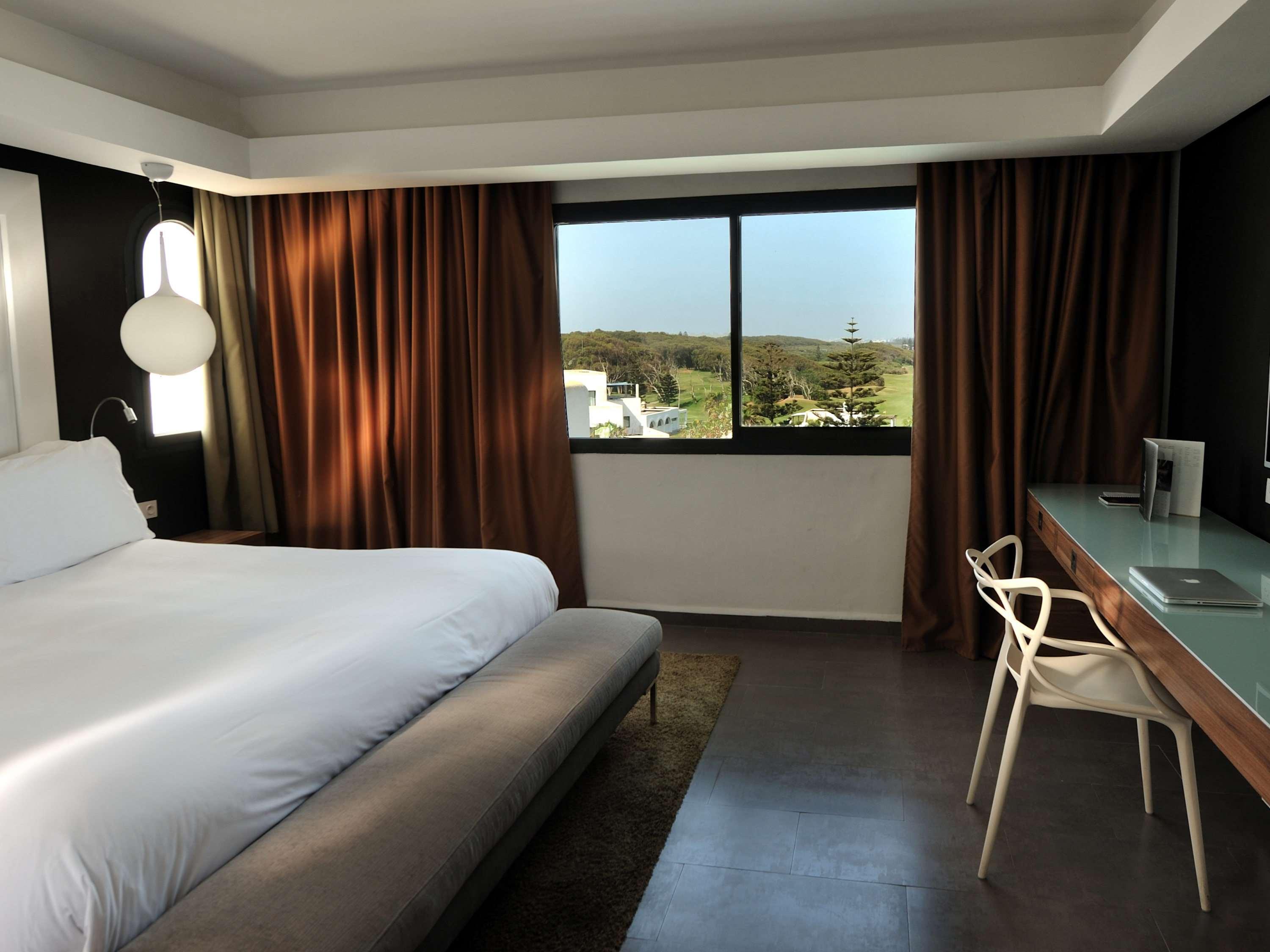 Suite Ocean View King Bed