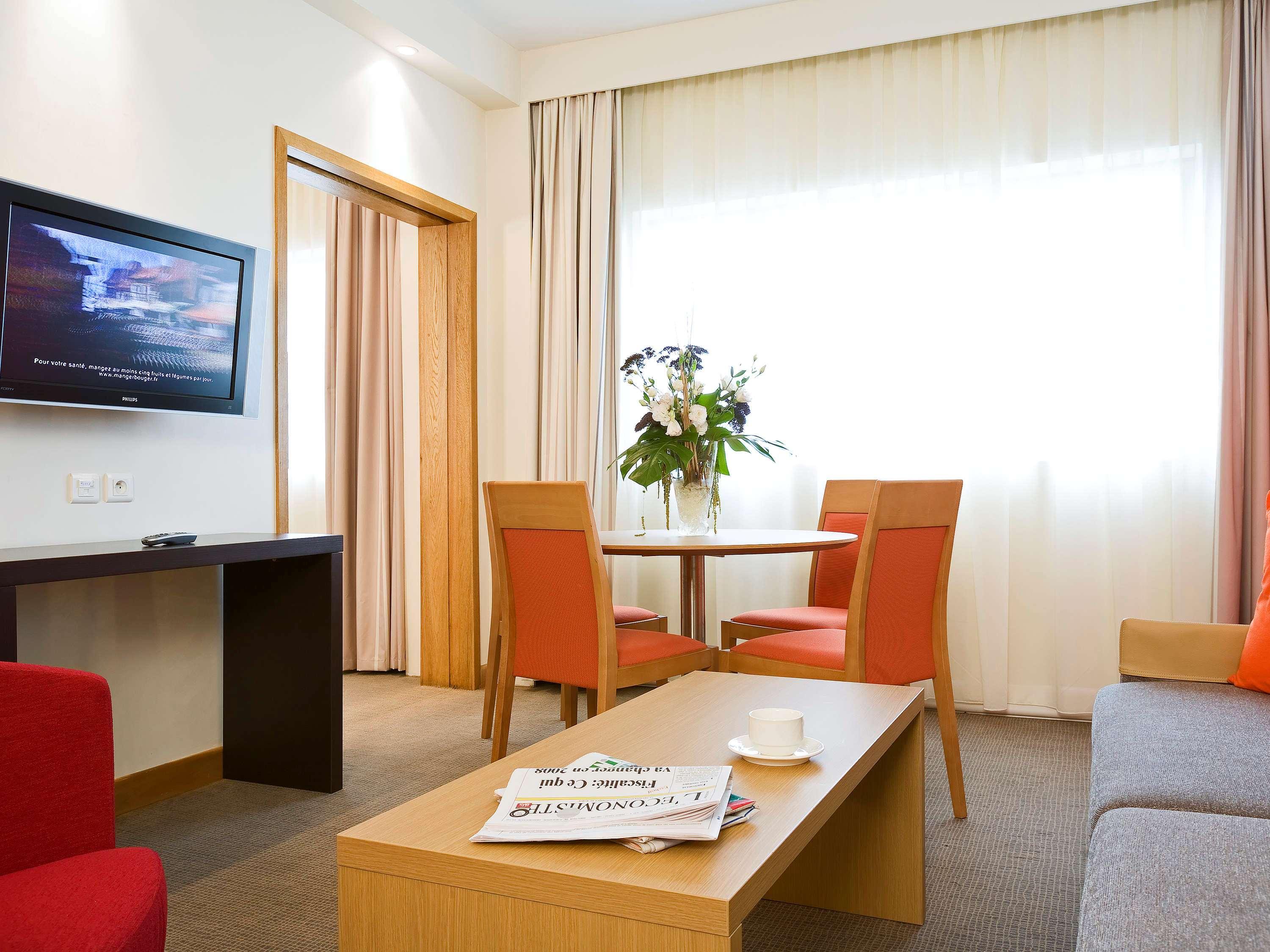 Junior Suite King Size Bed