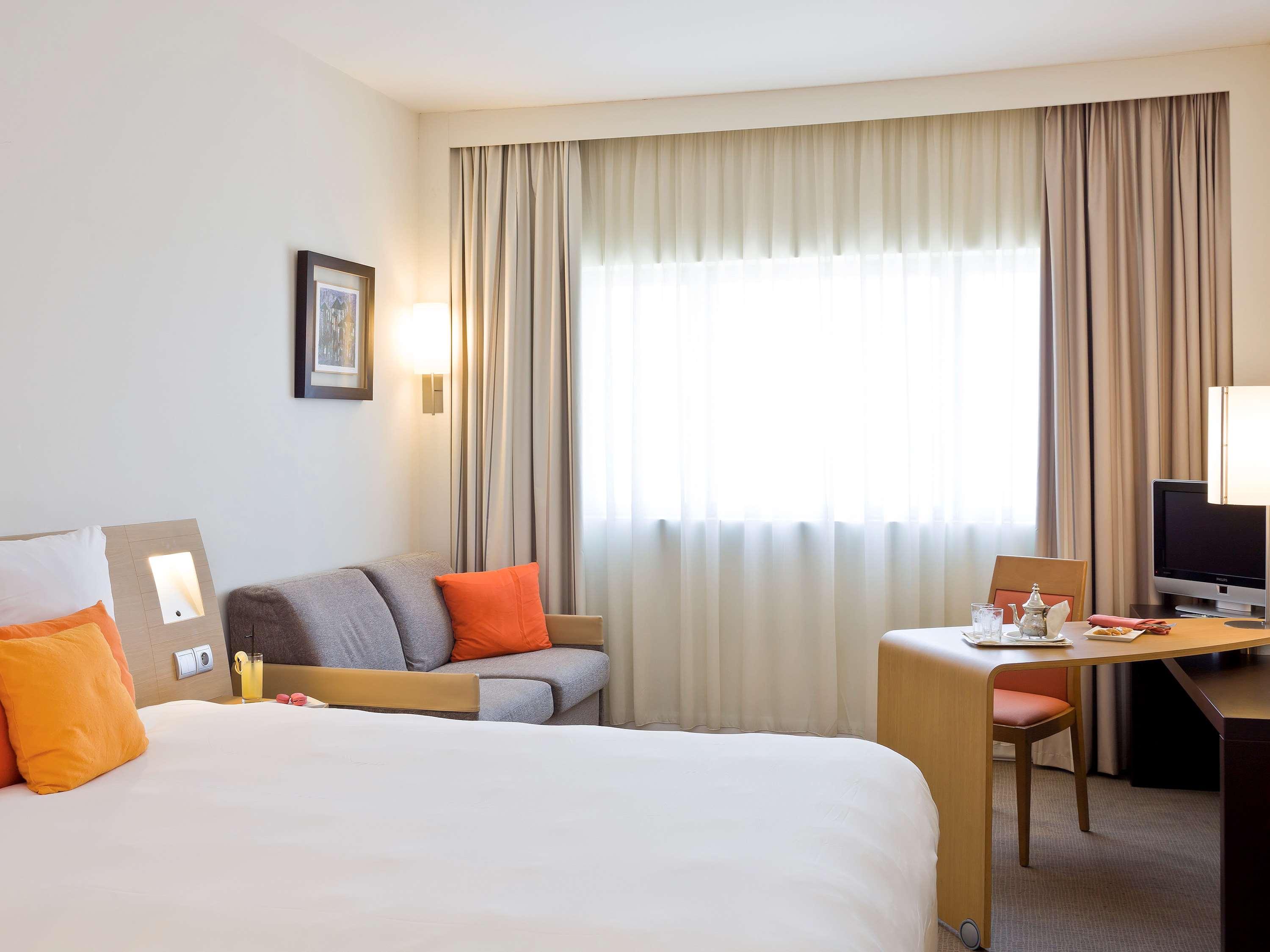 Double Queen Size Bed