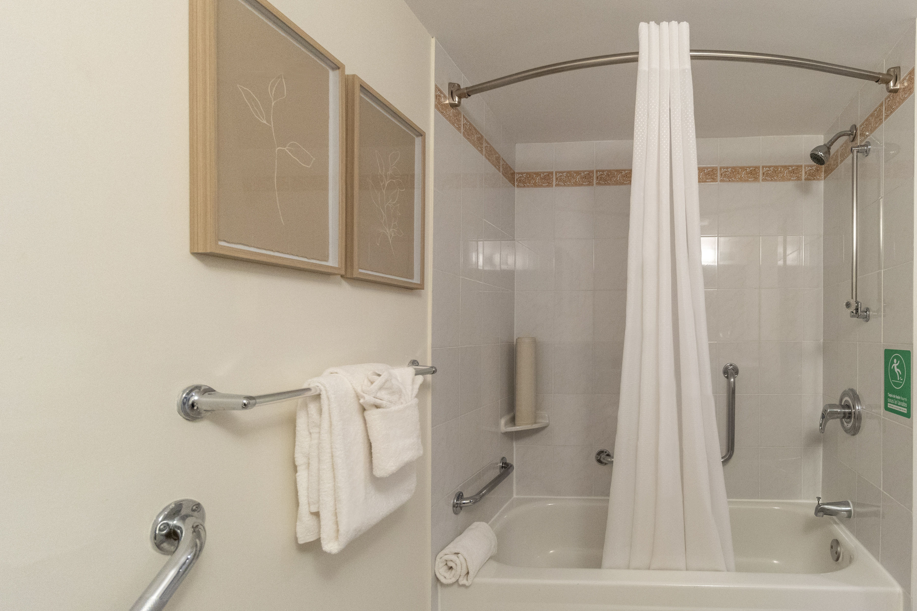 Suite Two Queen Beds