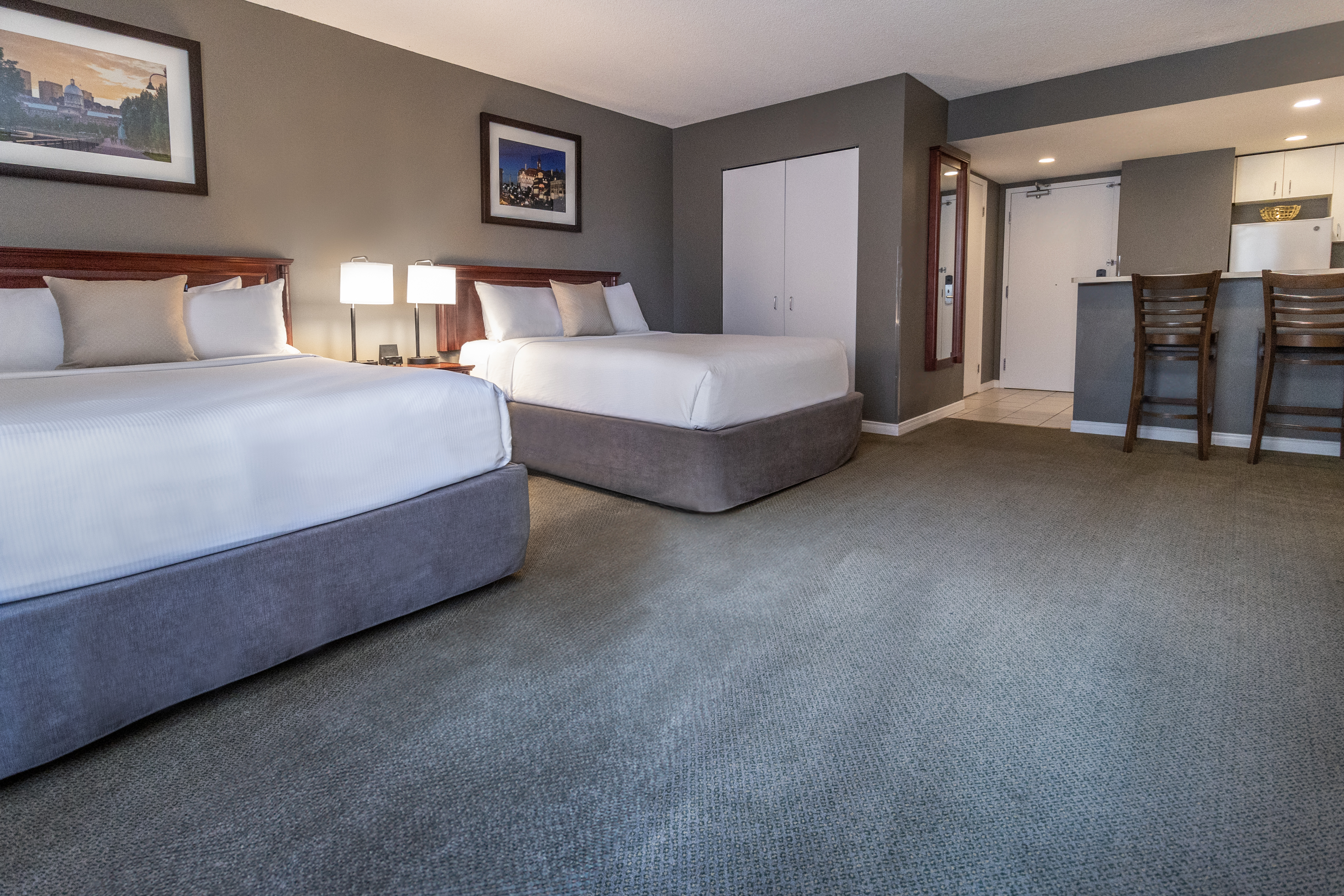 Suite Two Queen Beds