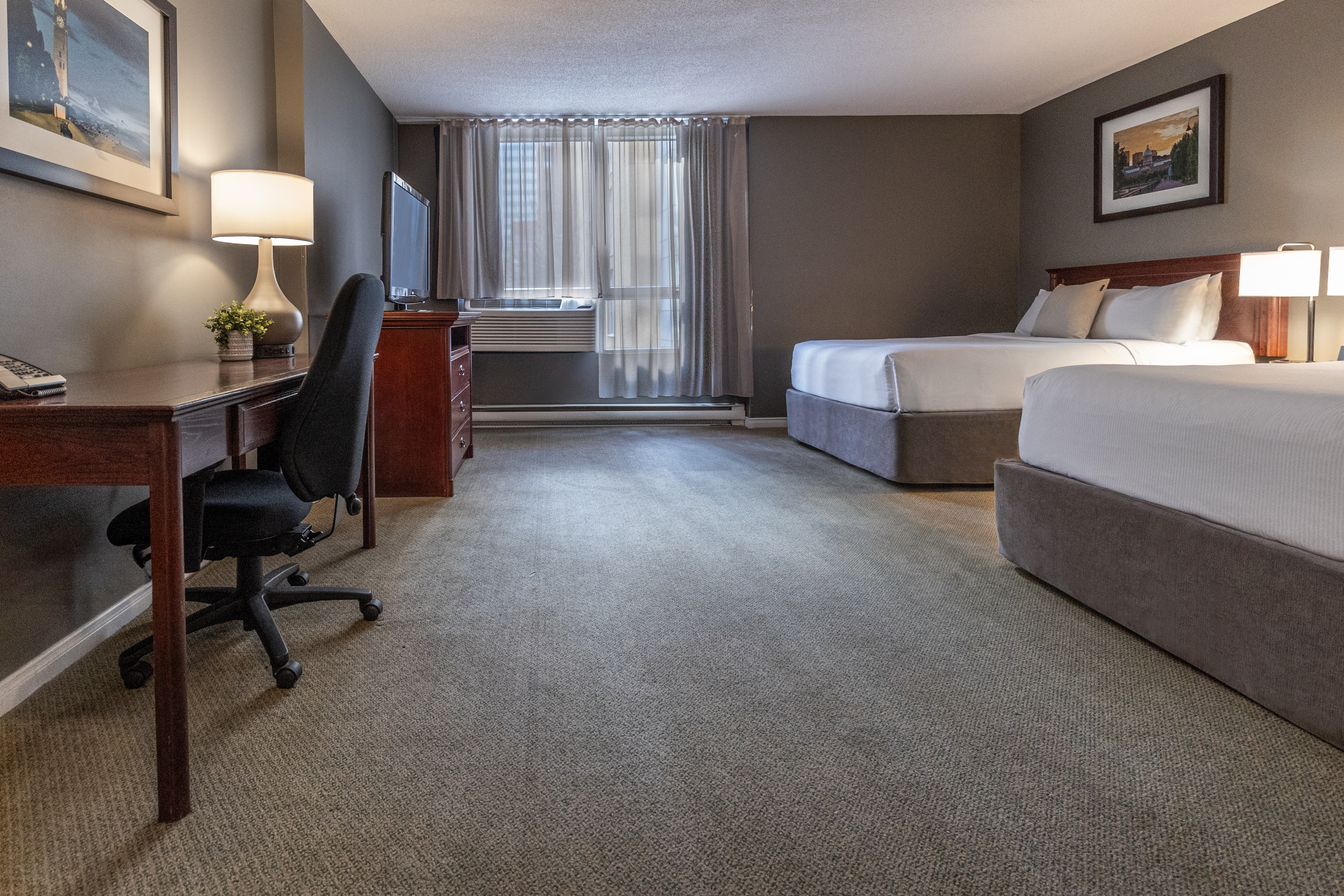 Suite Two Queen Beds