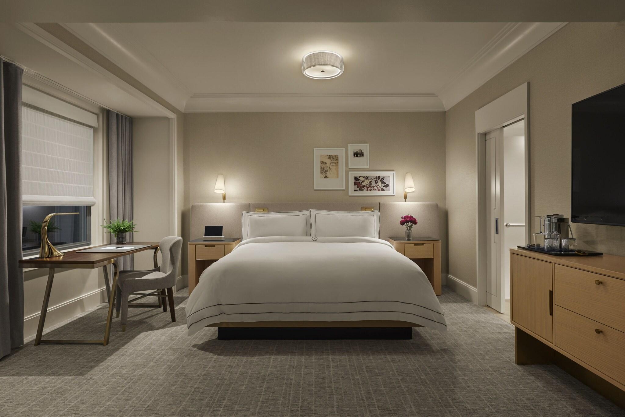 Studio King Size Bed