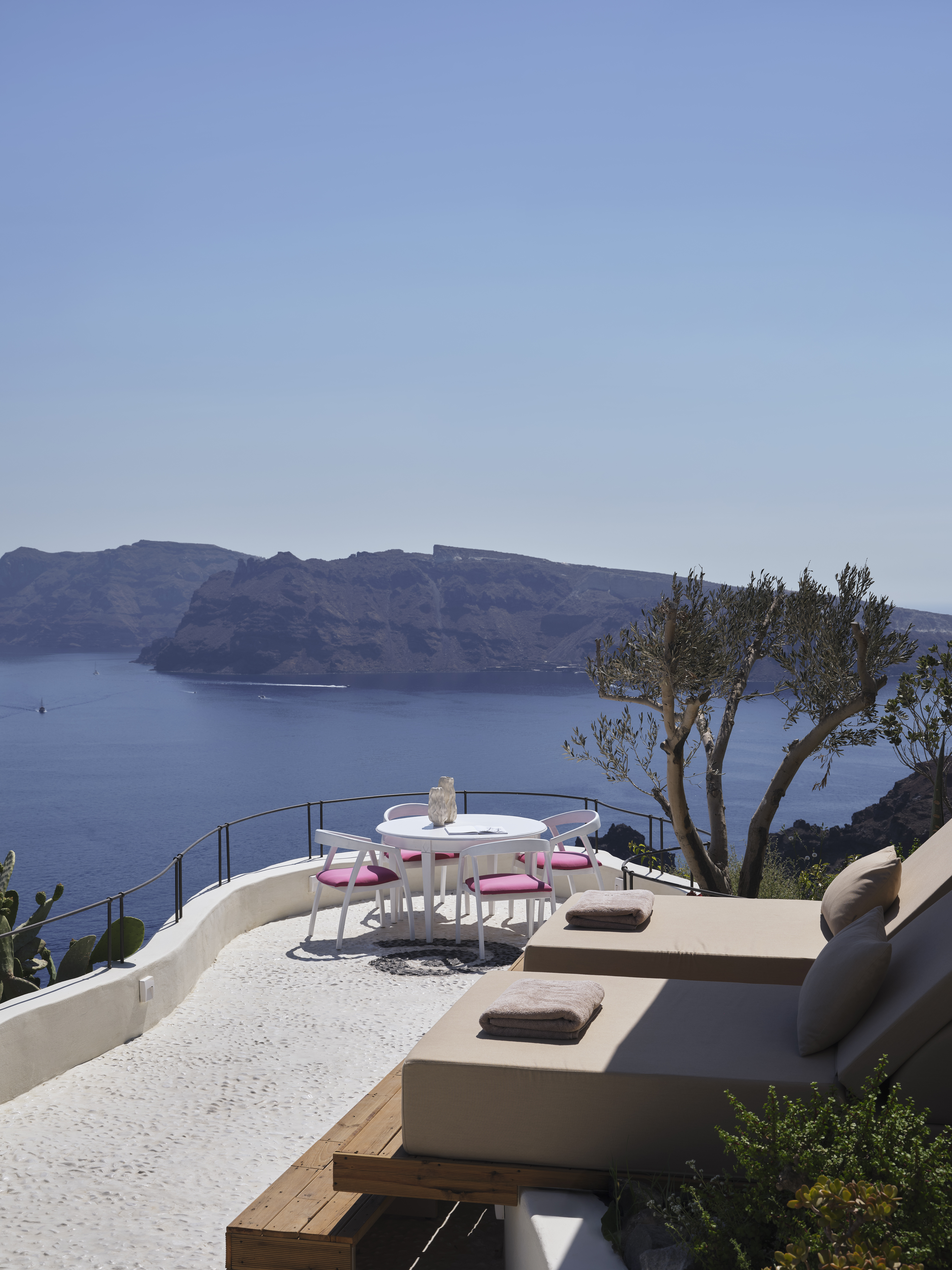 Villa Two Bedrooms Two Bathrooms