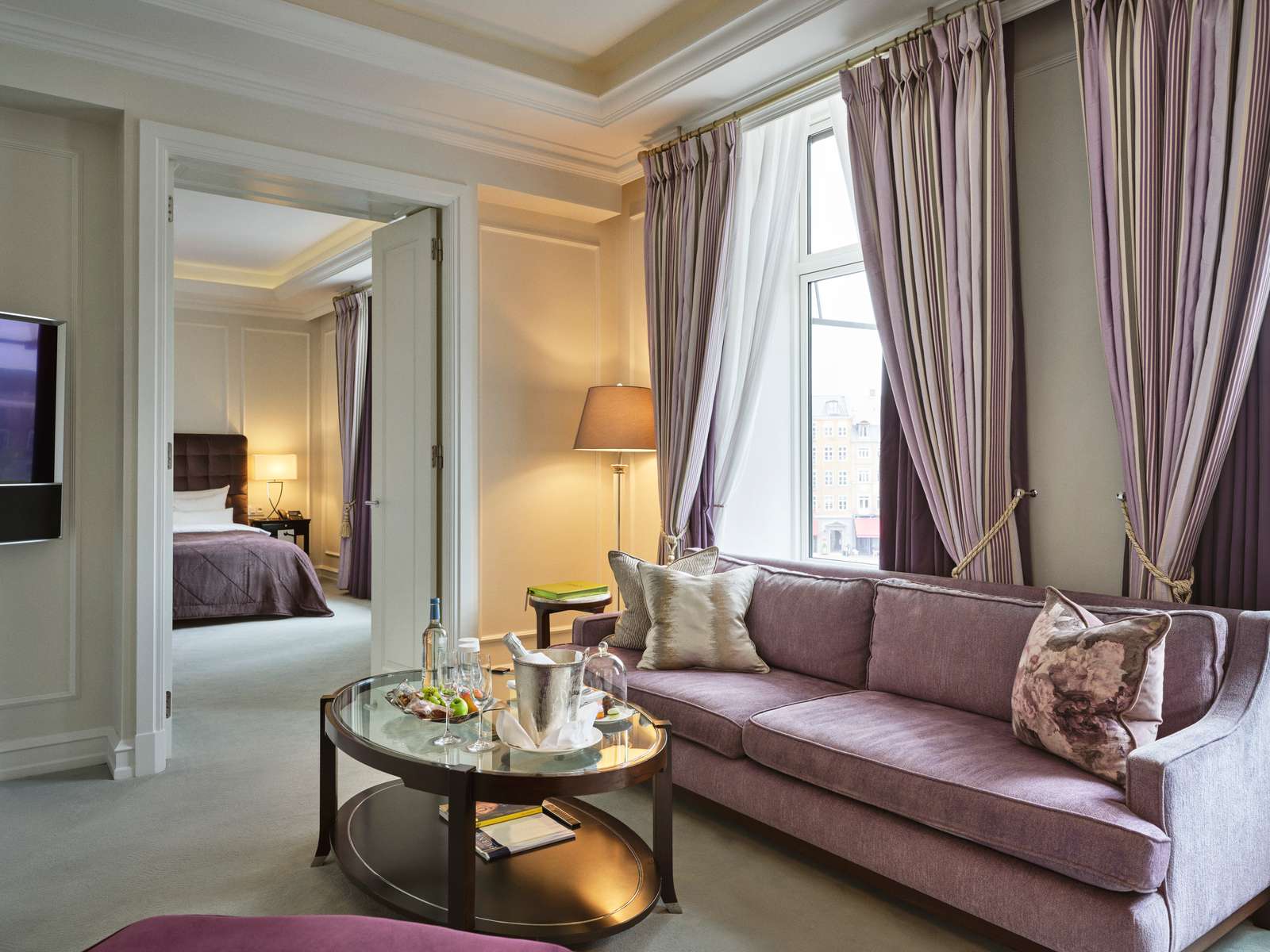 Suite Deluxe One Bedroom