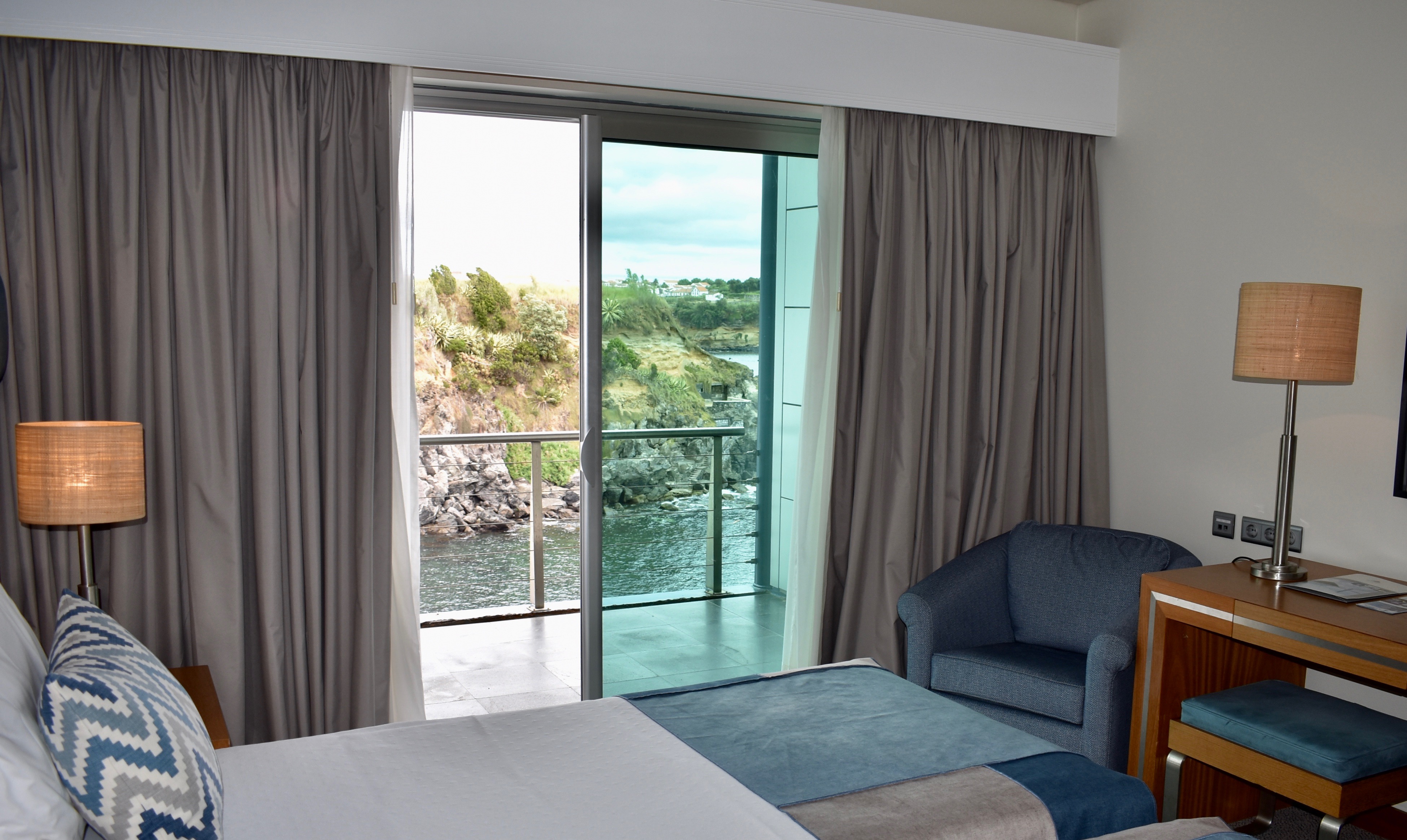 Double or Twin Sea View