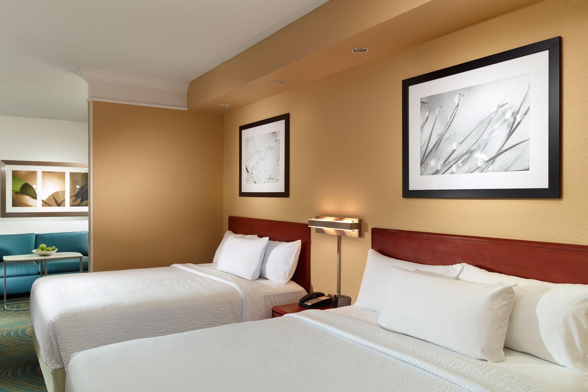 Suite Two Queen Beds