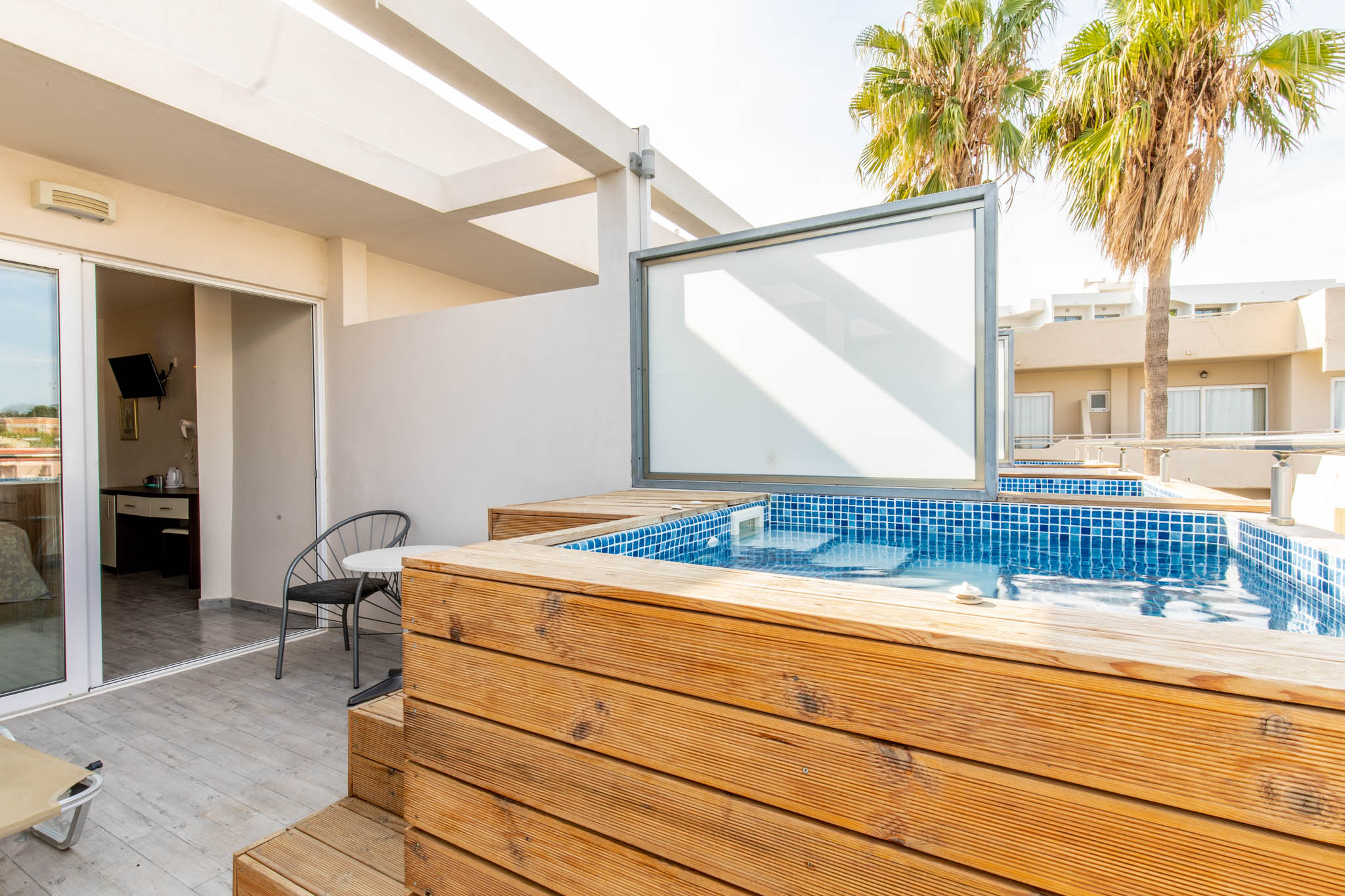 Double or Twin Deluxe