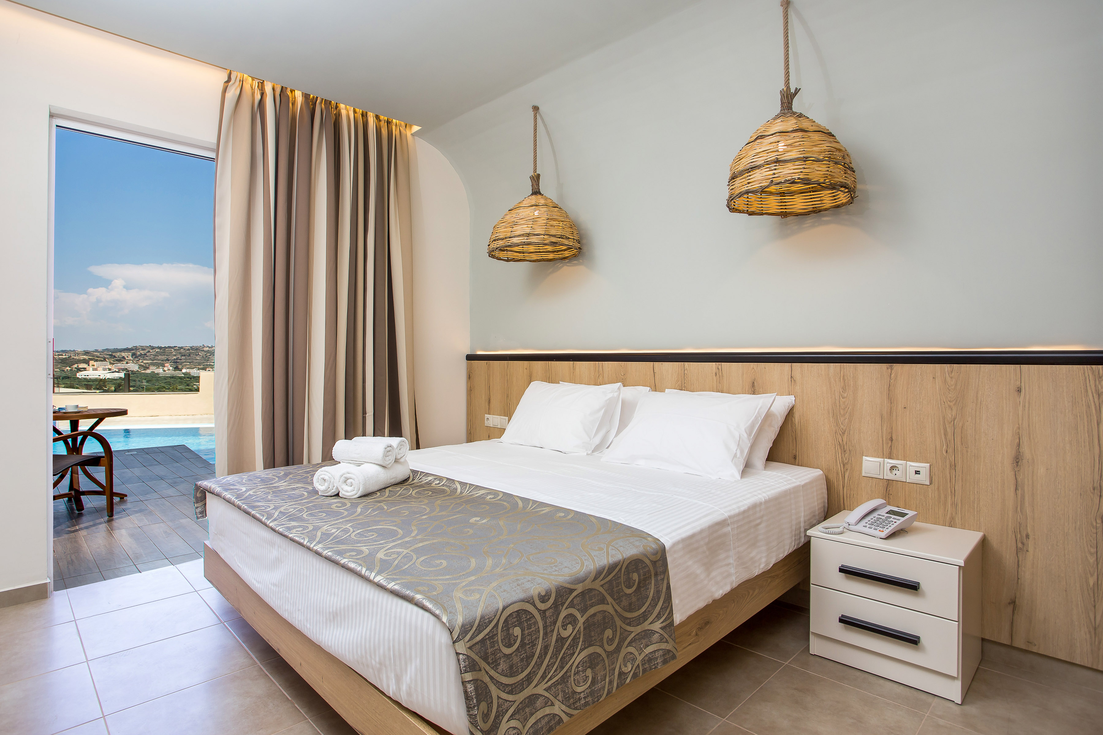 Double or Twin Deluxe with Private Pool