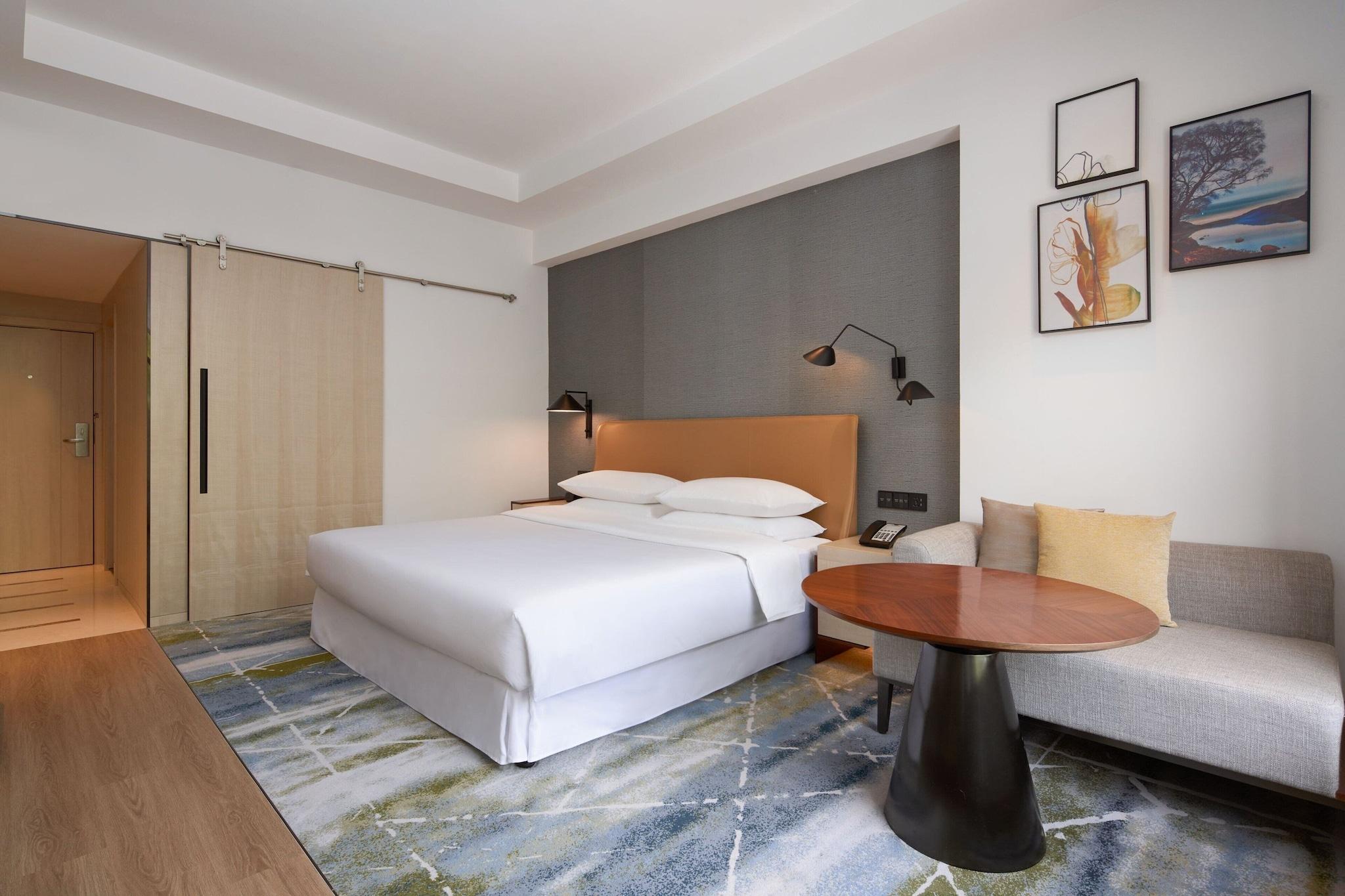 Double King Size Bed