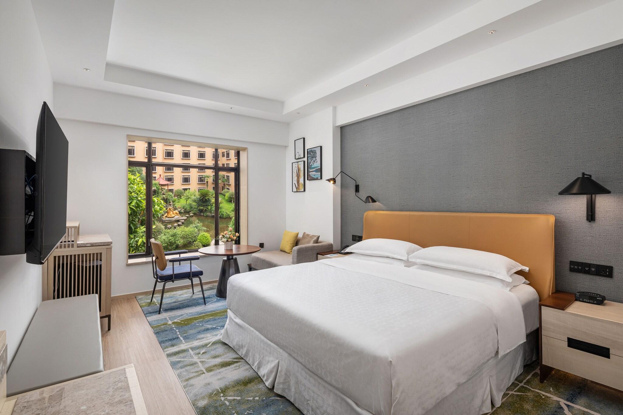 Double King Size Bed