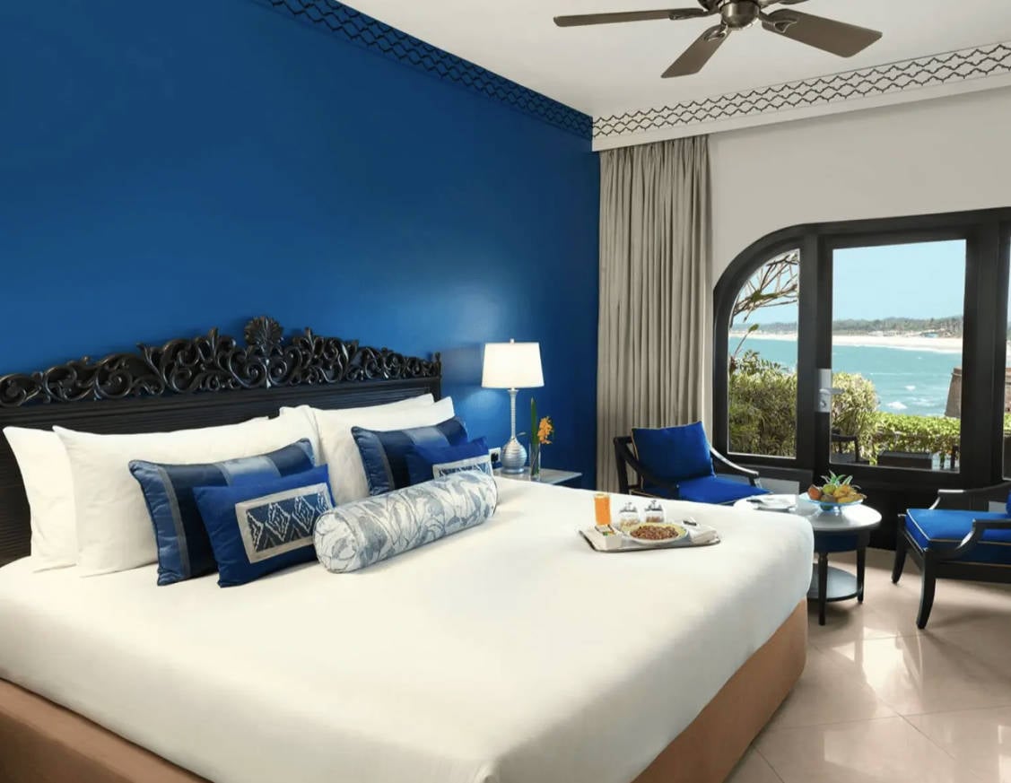 Room Deluxe Sea View