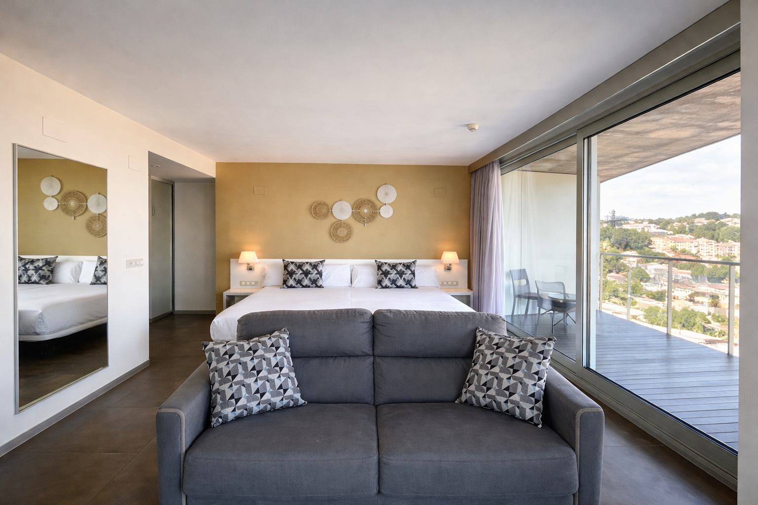 Family Room Superior