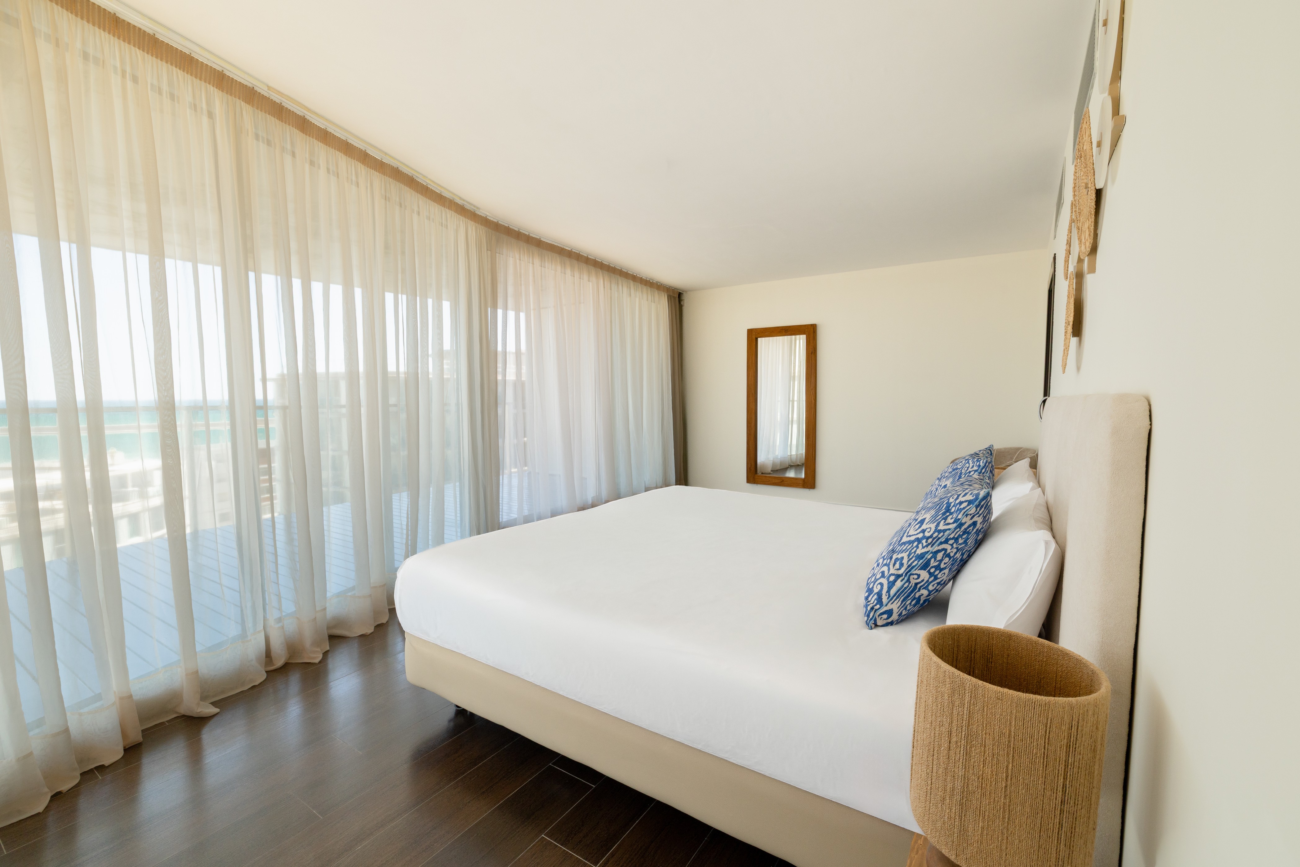 Suite with Jacuzzi