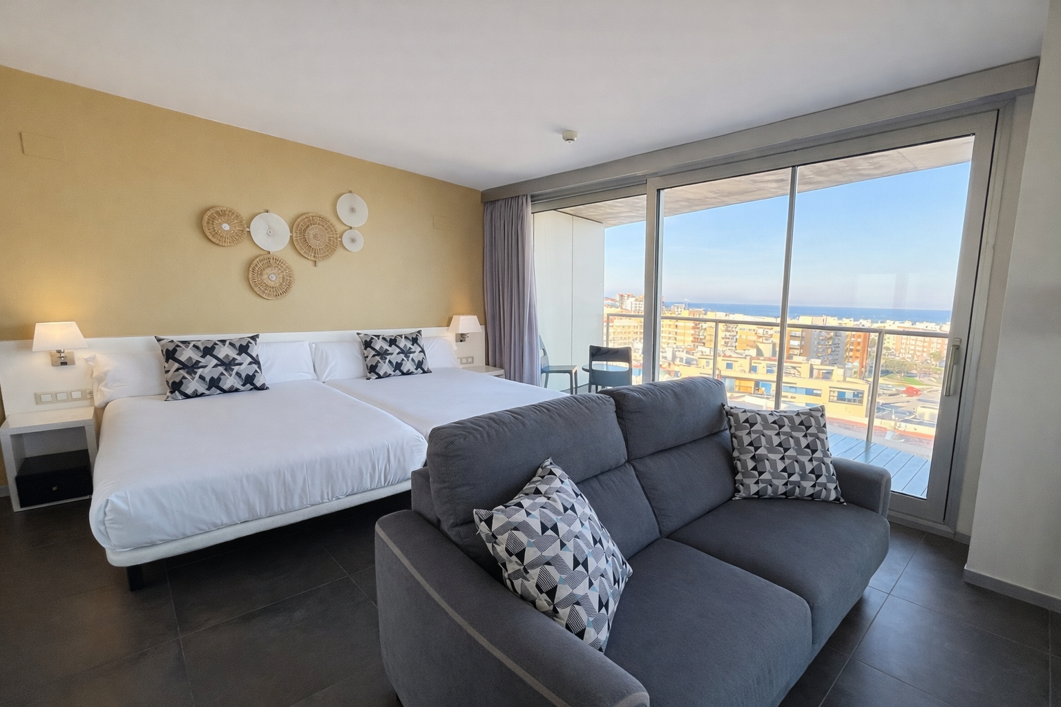 Family Room Superior