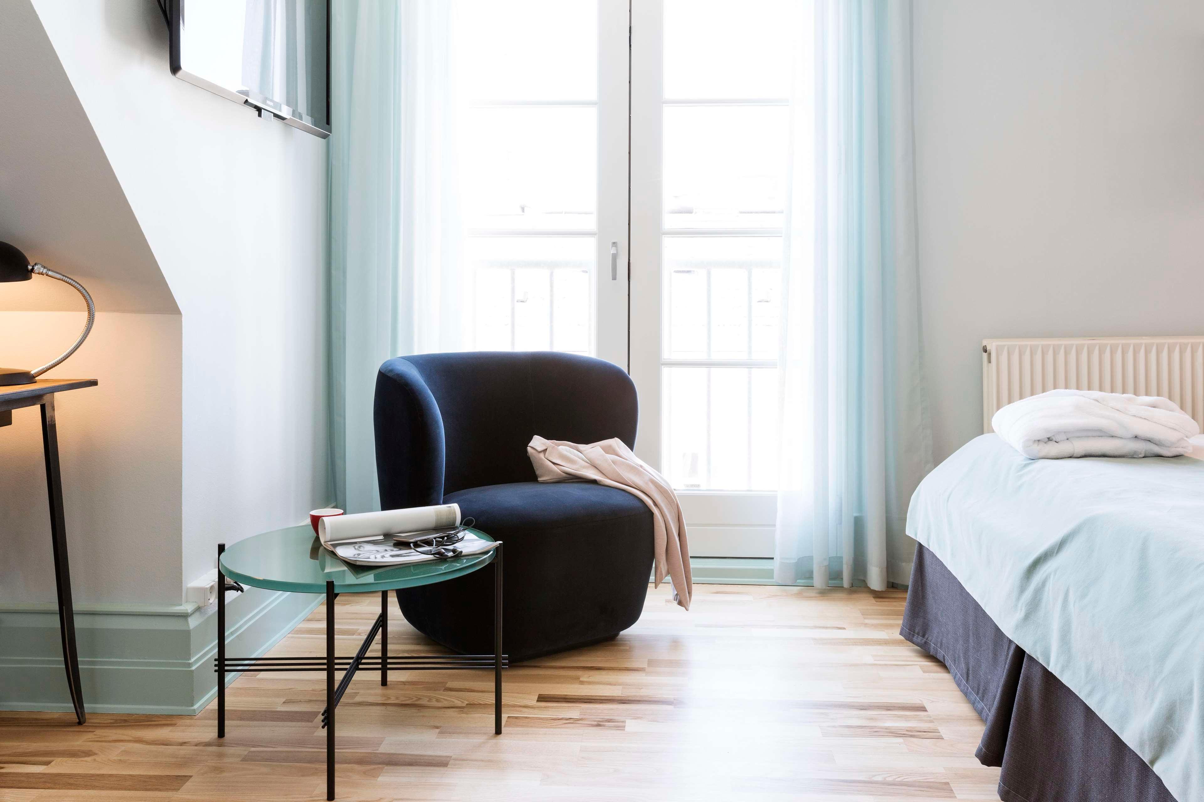 Double Superior King Bed