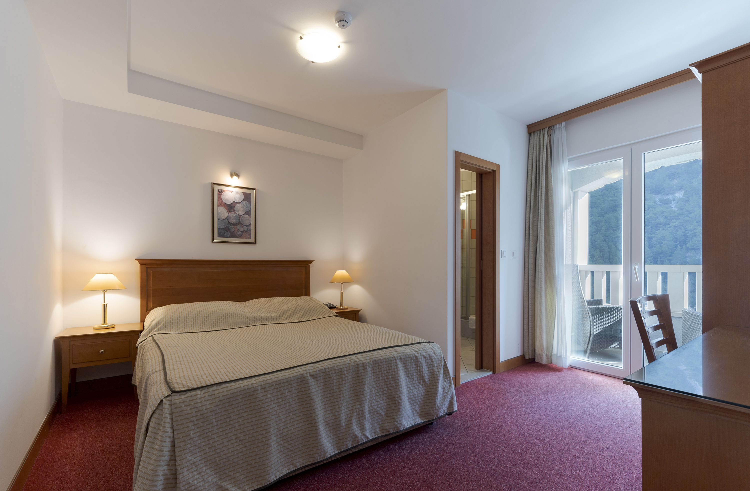 Double Side Sea View One Bedroom