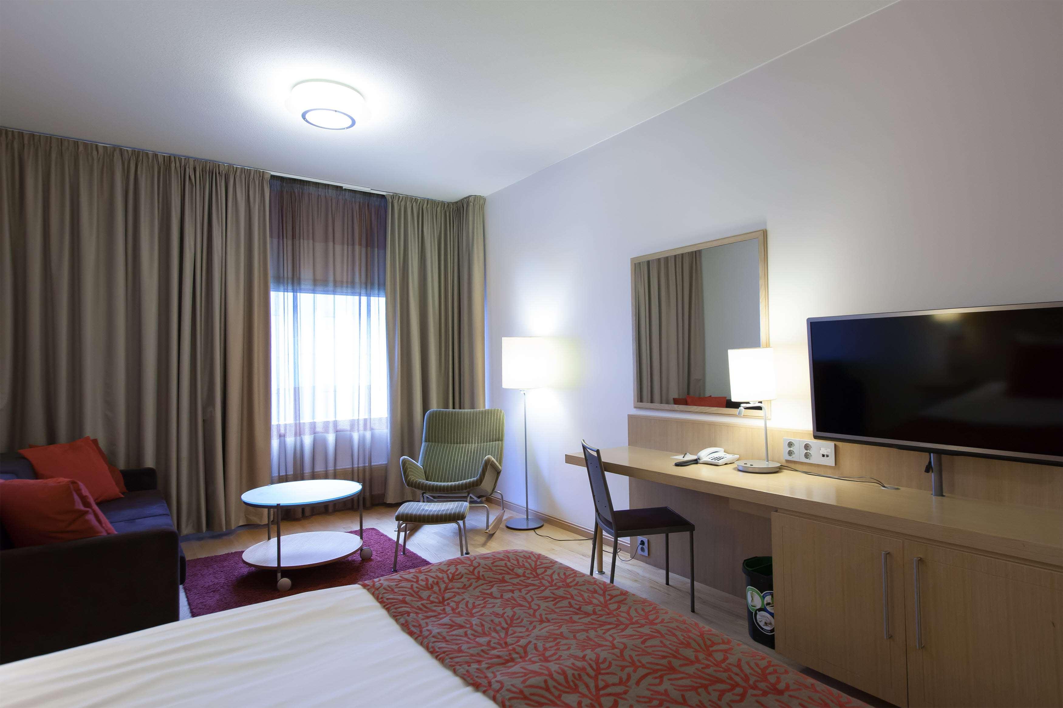 Family Room Superior