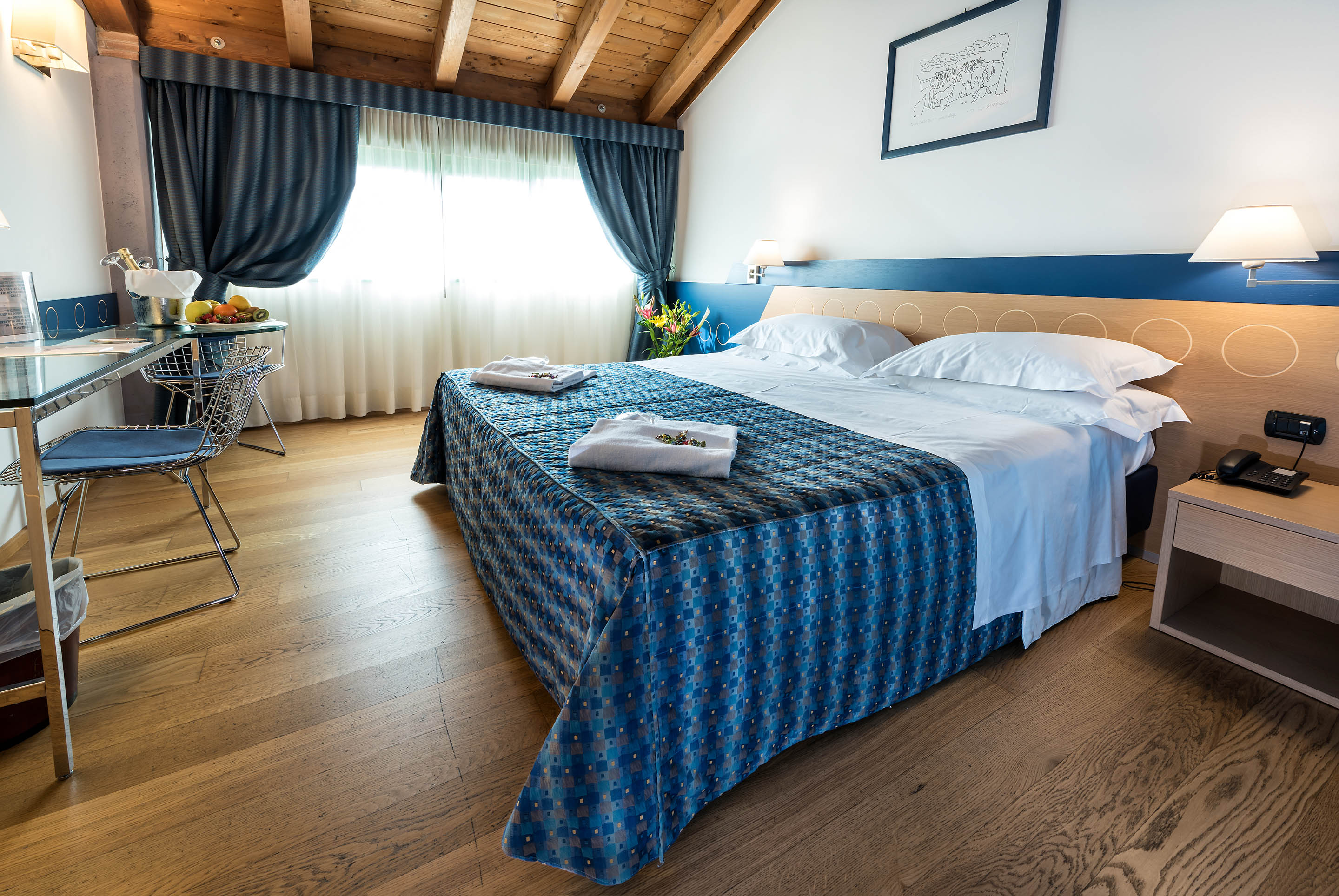 Double or Twin Standard